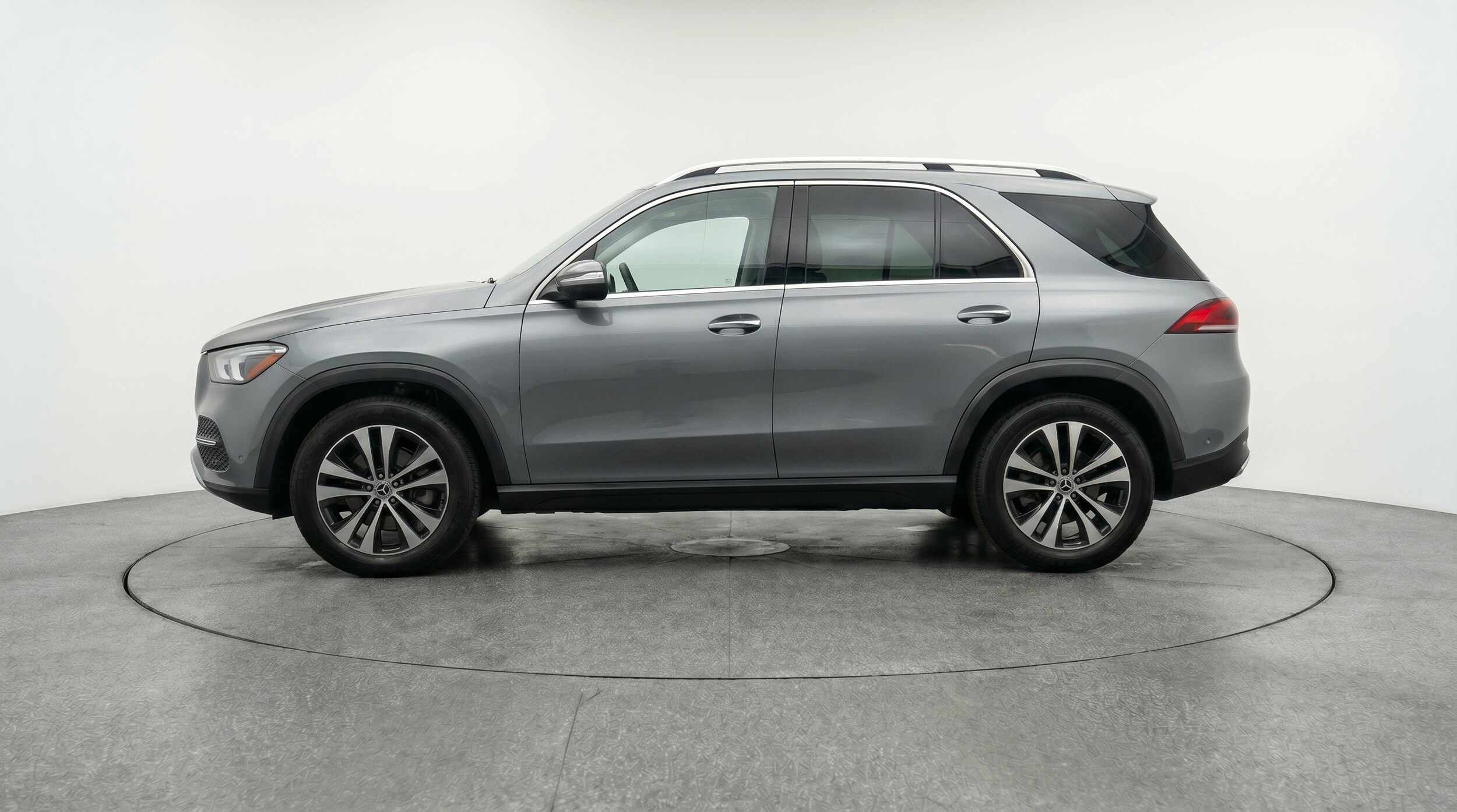 Thumbnail: 2026 Mercedes-Benz GLE - 5