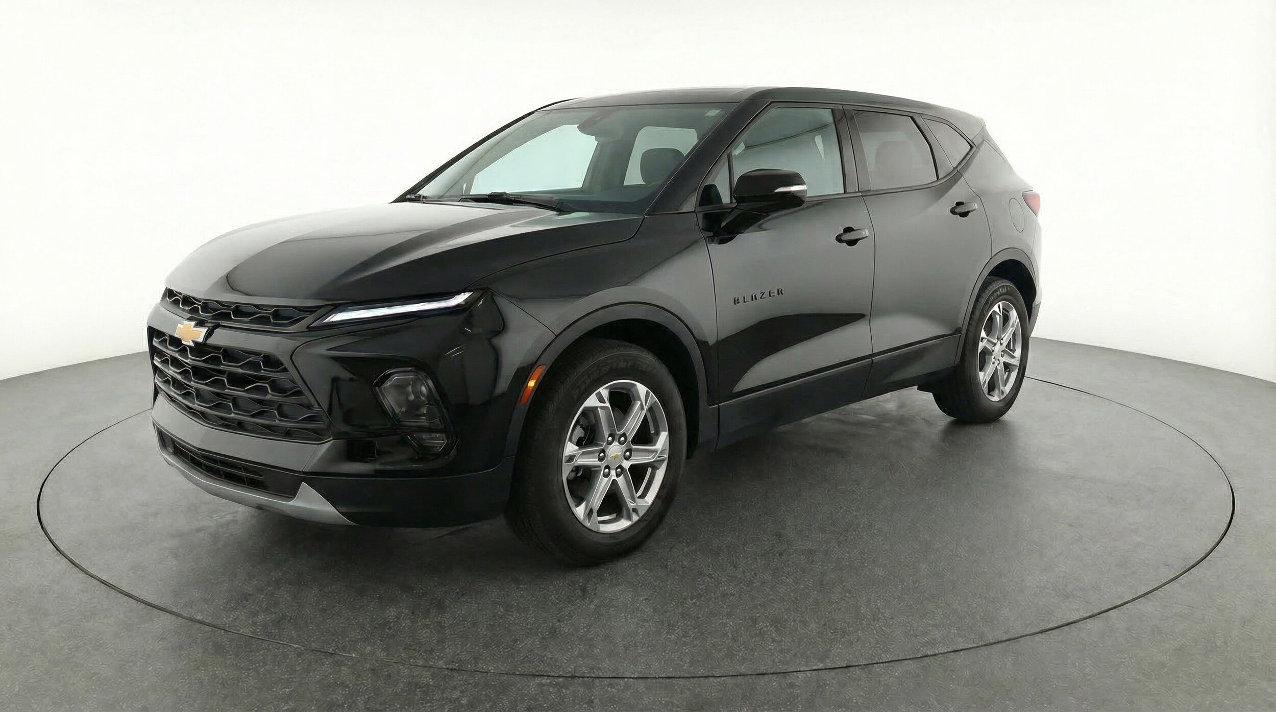 Thumbnail: 2025 Chevrolet Blazer - 3