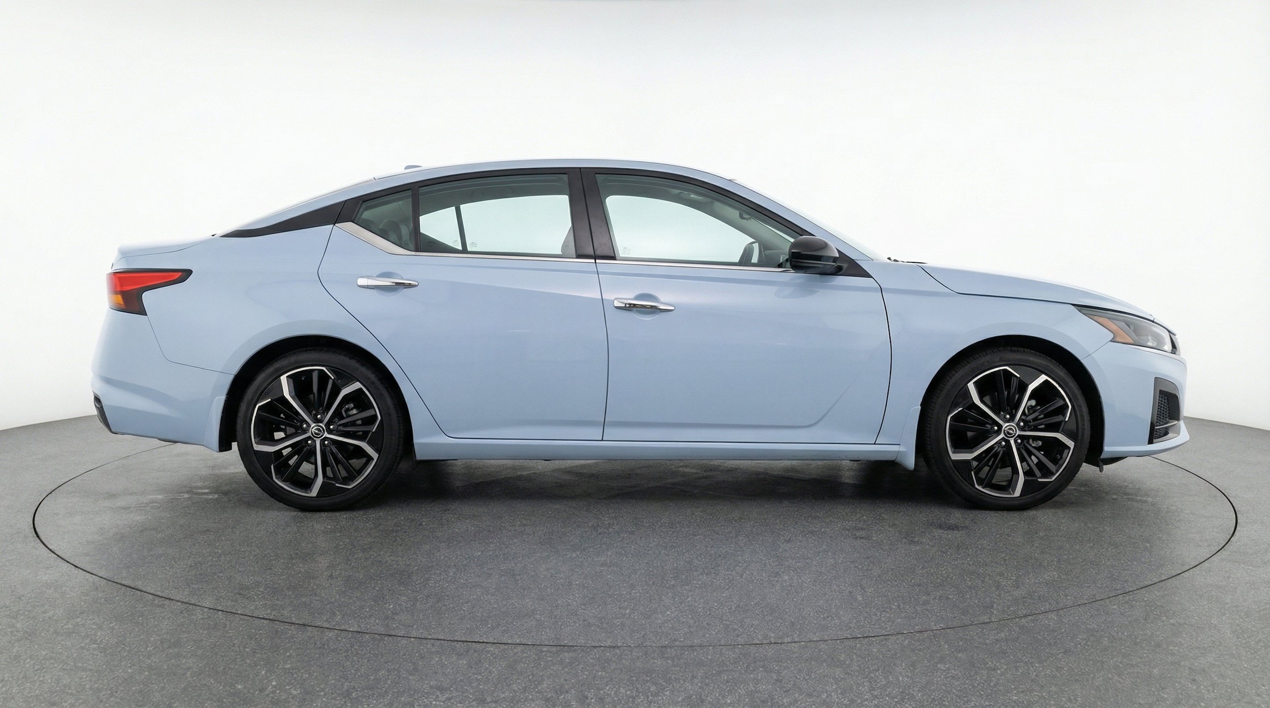Thumbnail: 2025 Nissan Altima - 11