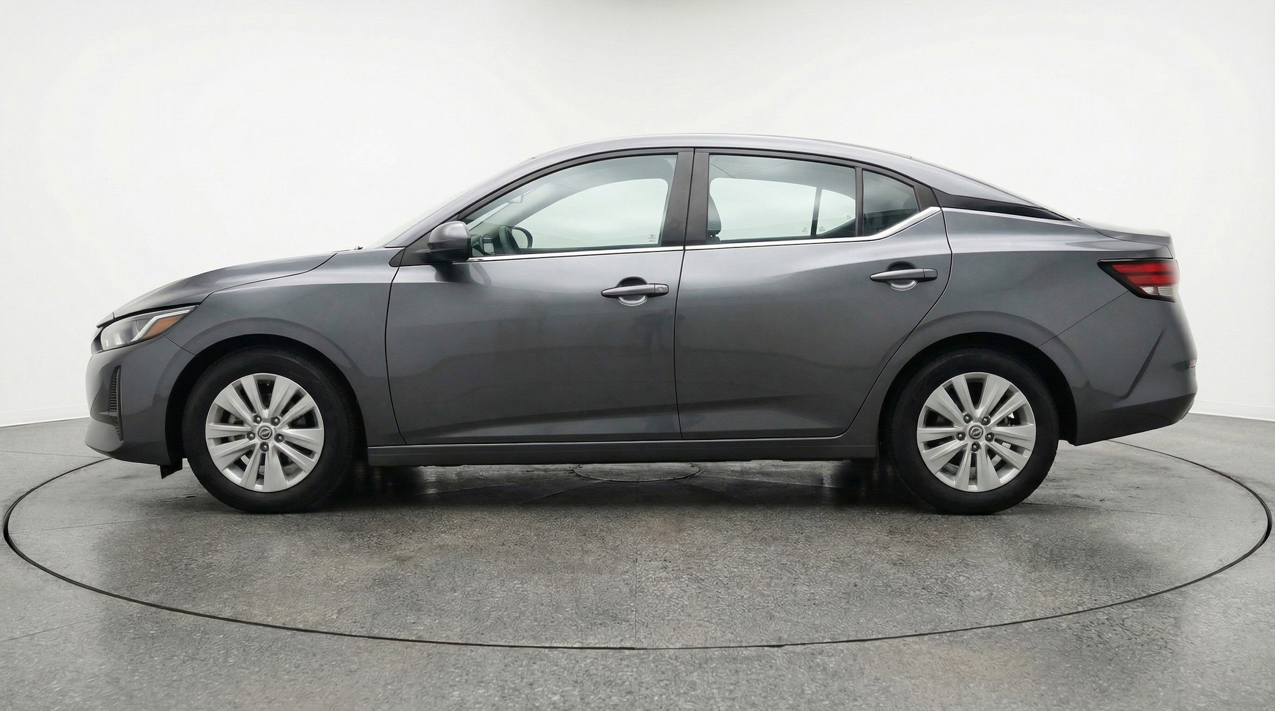 Thumbnail: 2025 Nissan Sentra - 5