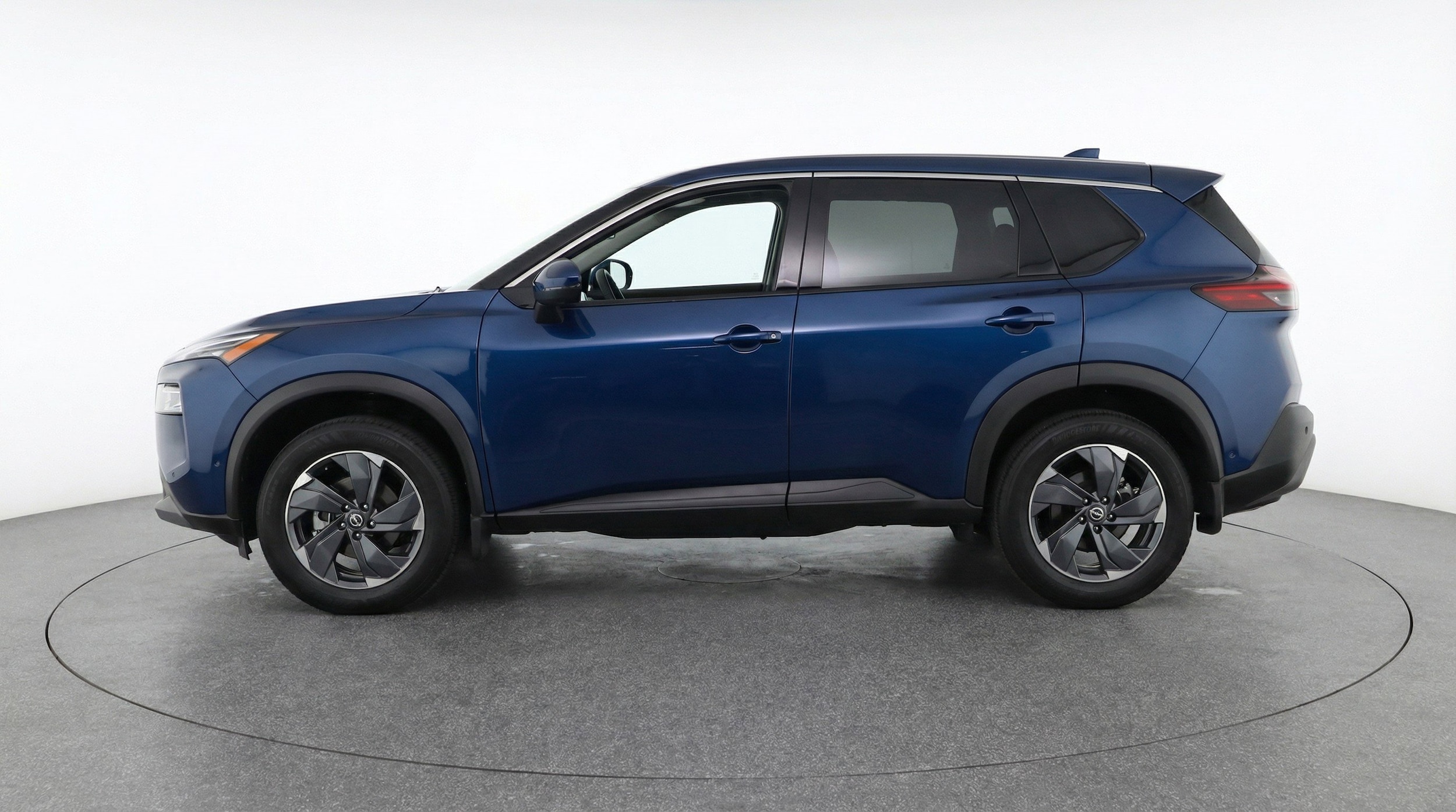 Thumbnail: 2025 Nissan Rogue - 5