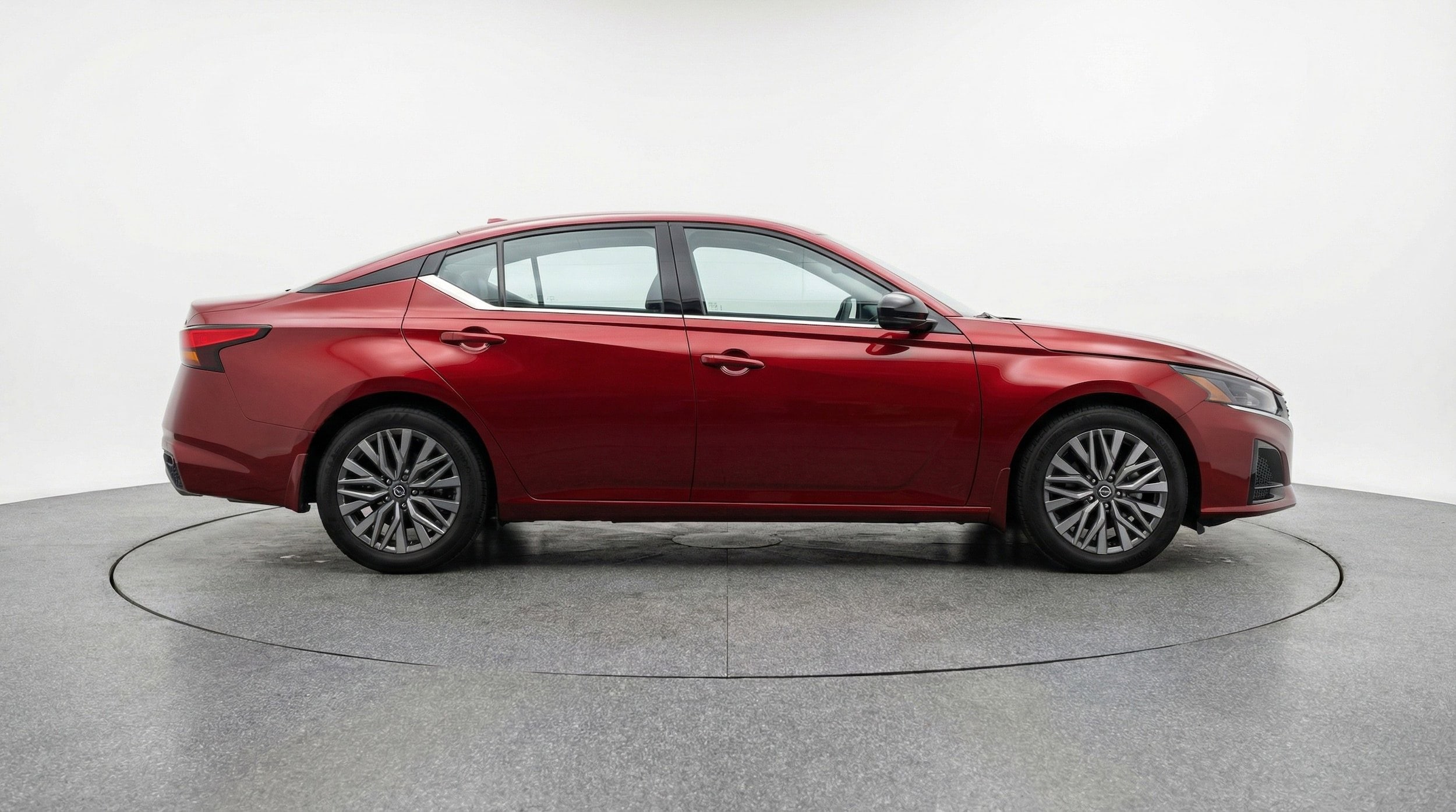 Thumbnail: 2025 Nissan Altima - 8