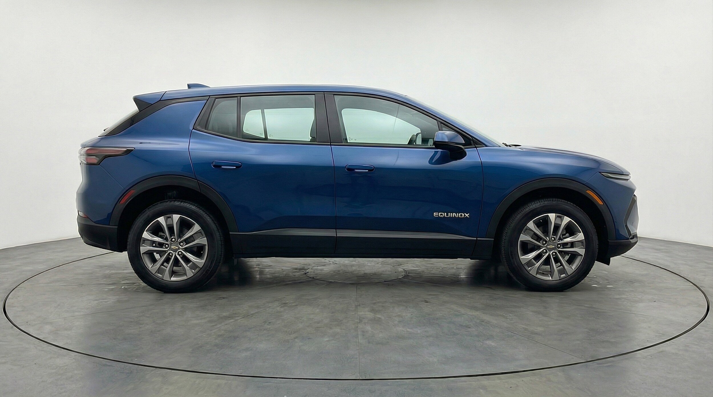 Thumbnail: 2025 Chevrolet Equinox - 11