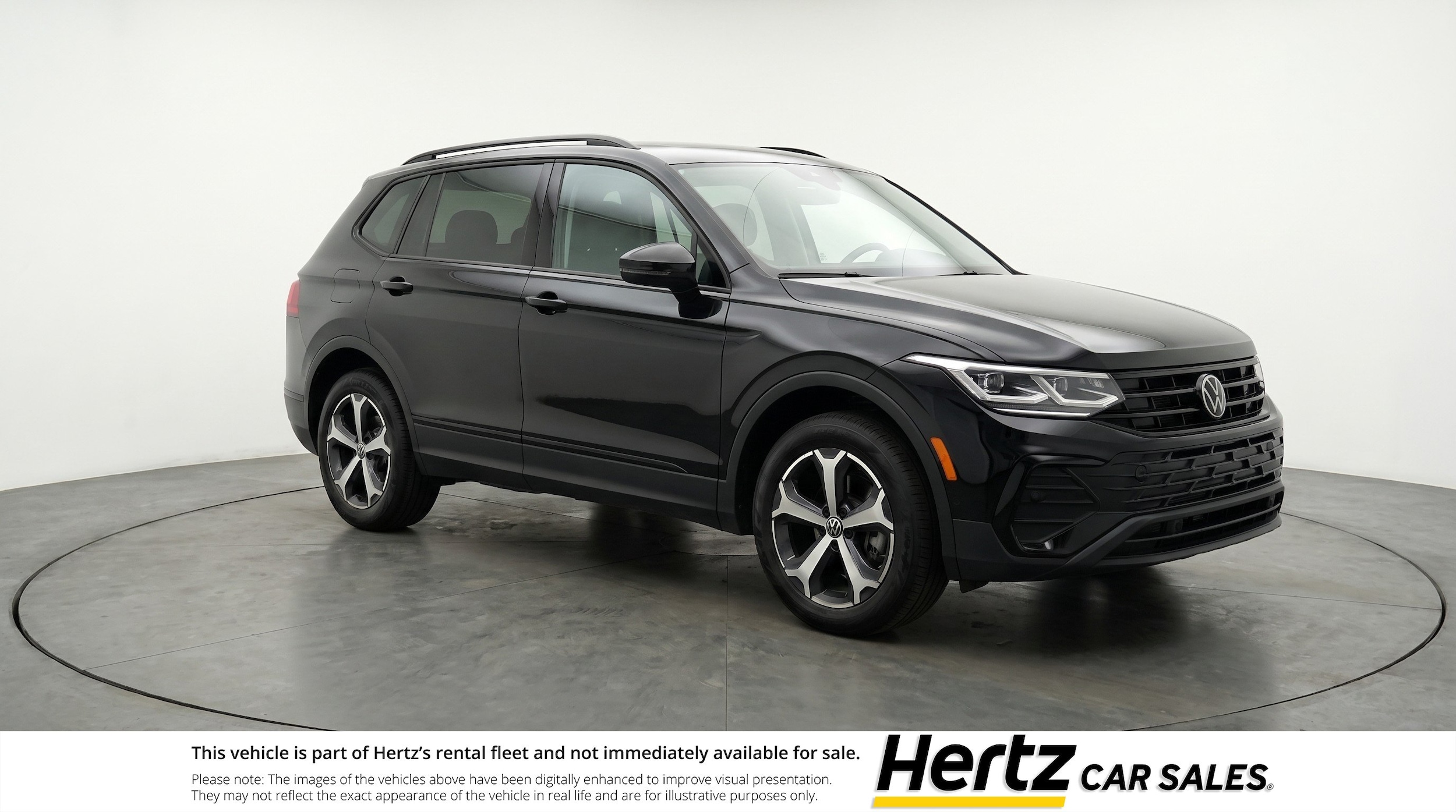 Thumbnail: 2026 Volkswagen Tiguan - 1