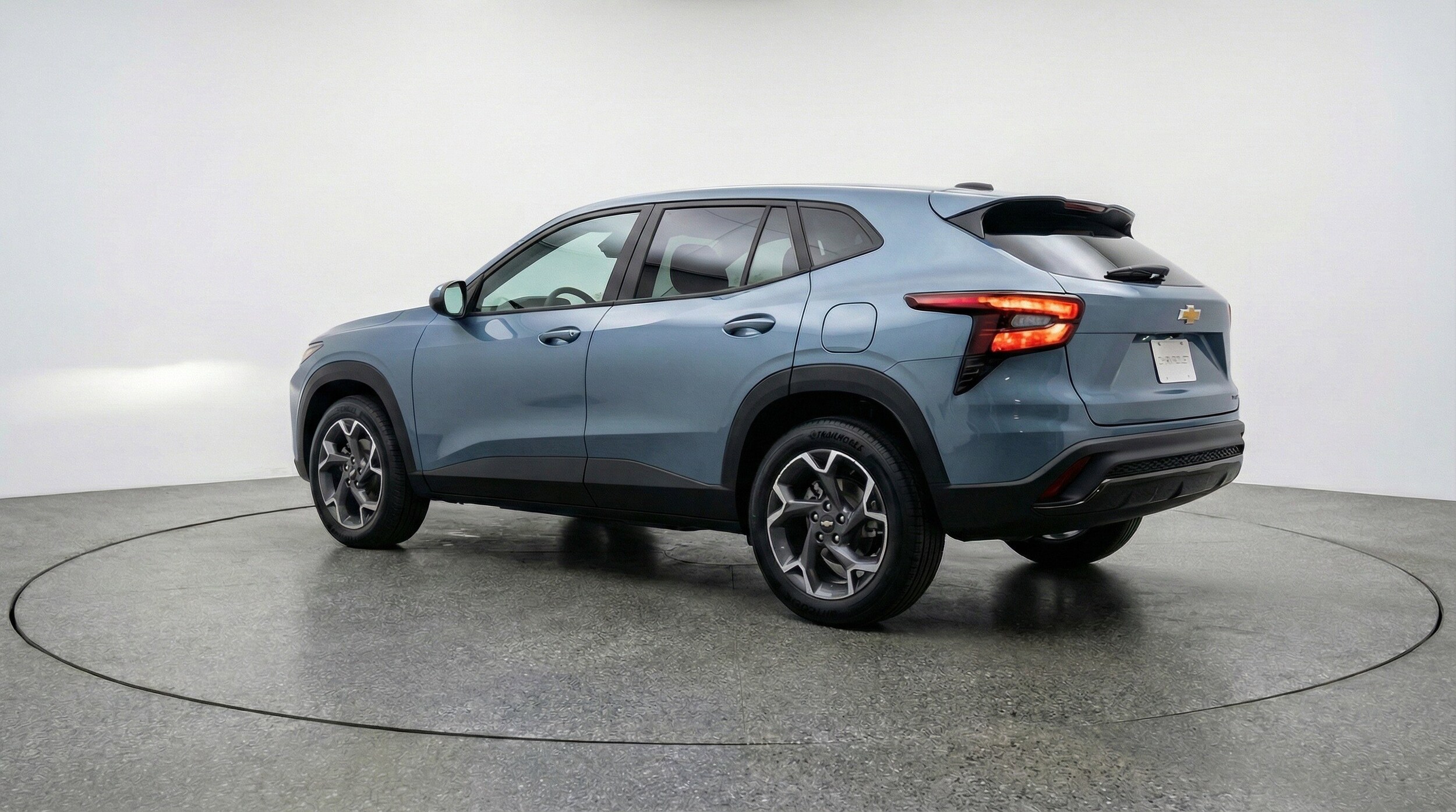 Thumbnail: 2025 Chevrolet Trax - 6