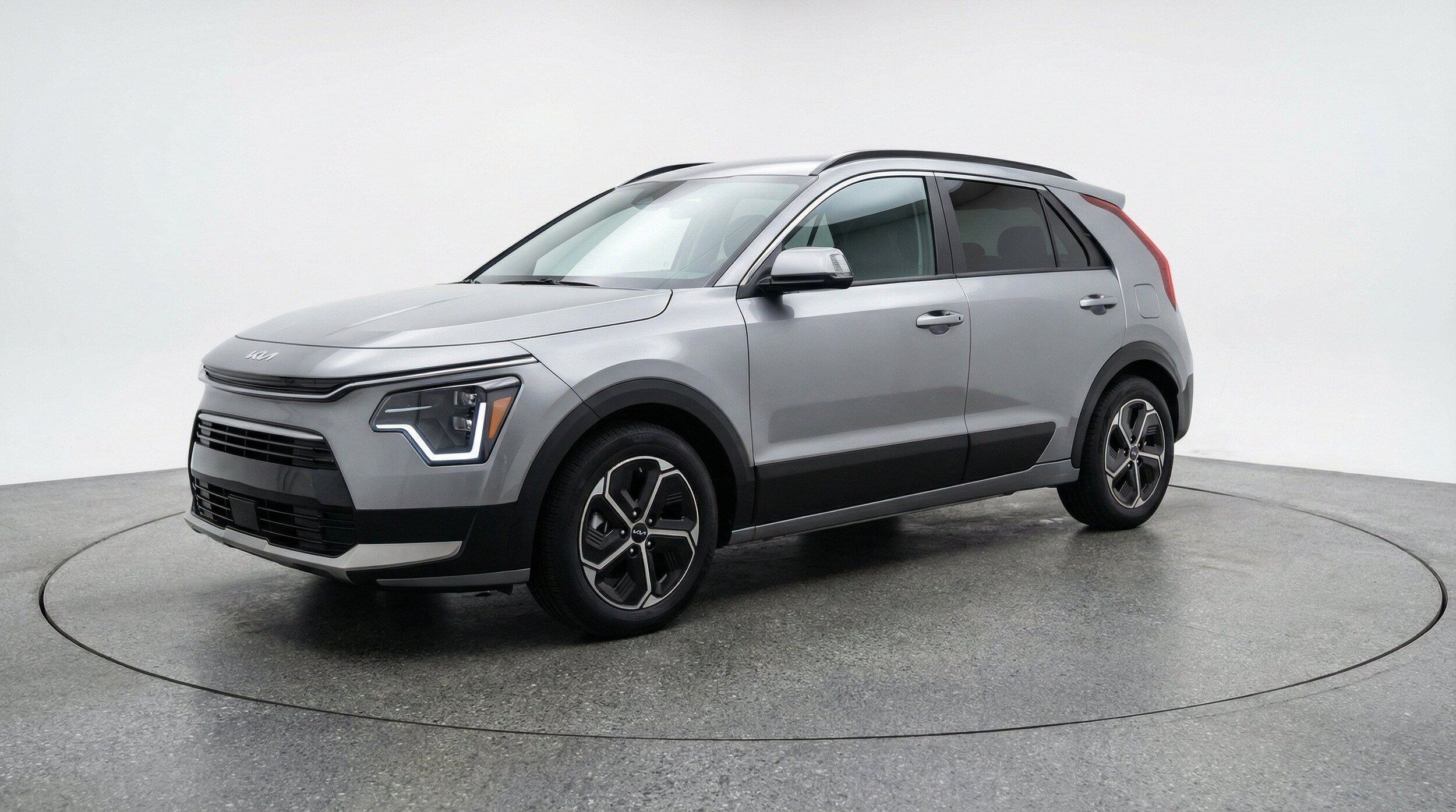 Thumbnail: 2026 Kia Niro - 3