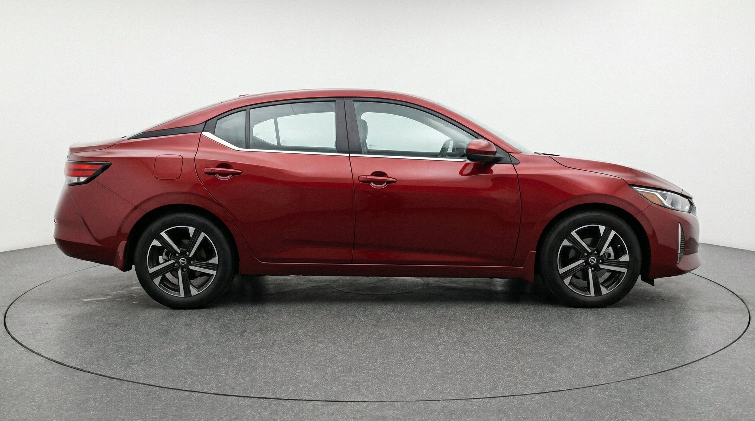 Thumbnail: 2025 Nissan Sentra - 11