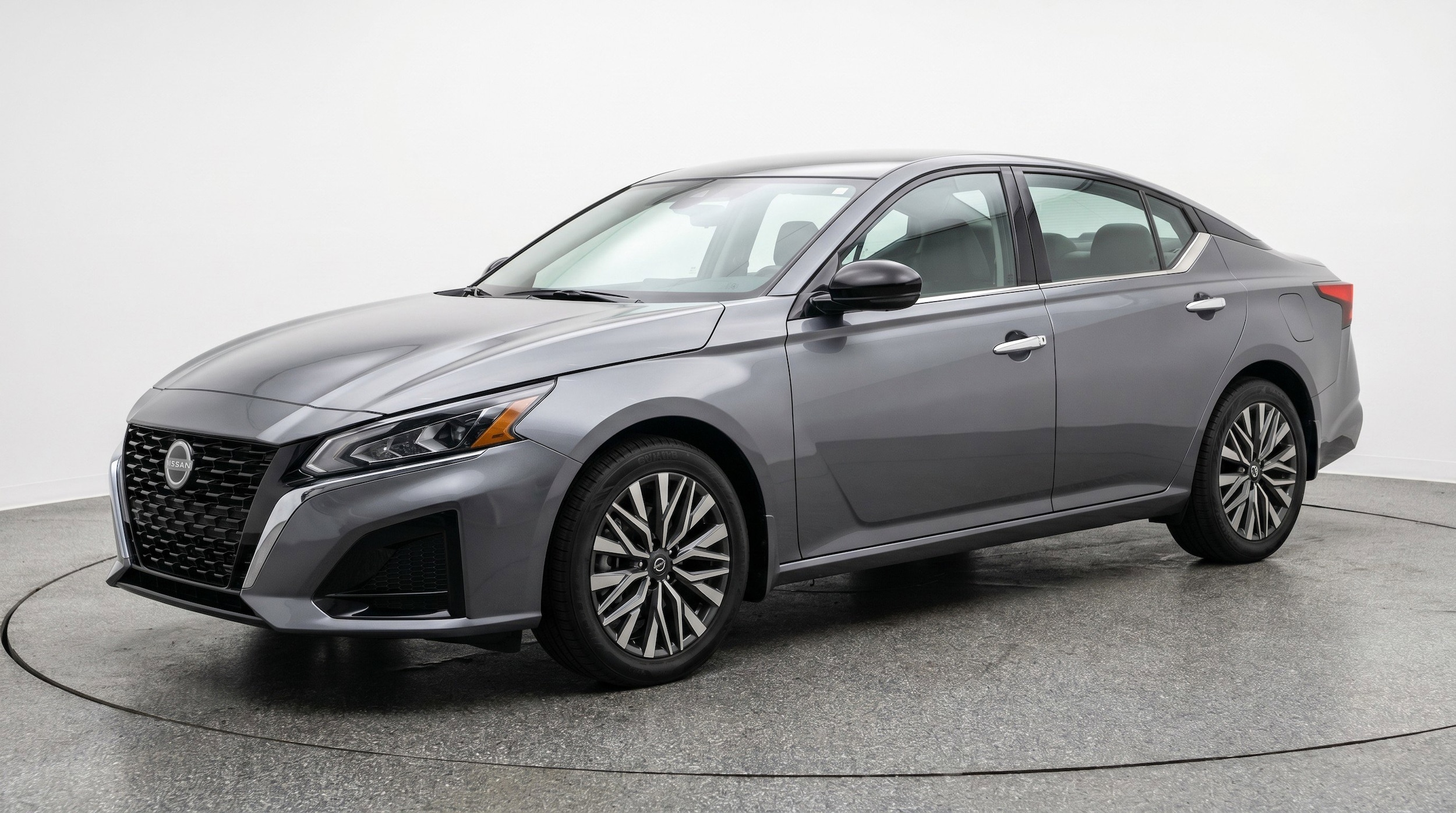Thumbnail: 2025 Nissan Altima - 3