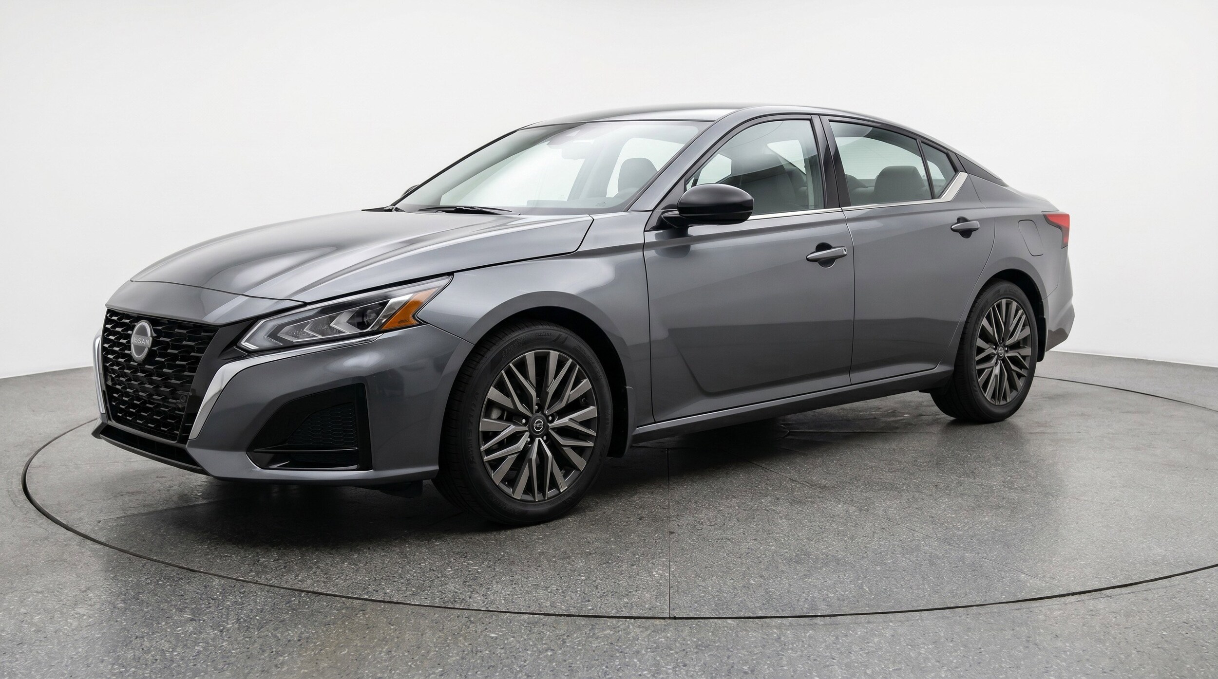 Thumbnail: 2025 Nissan Altima - 3