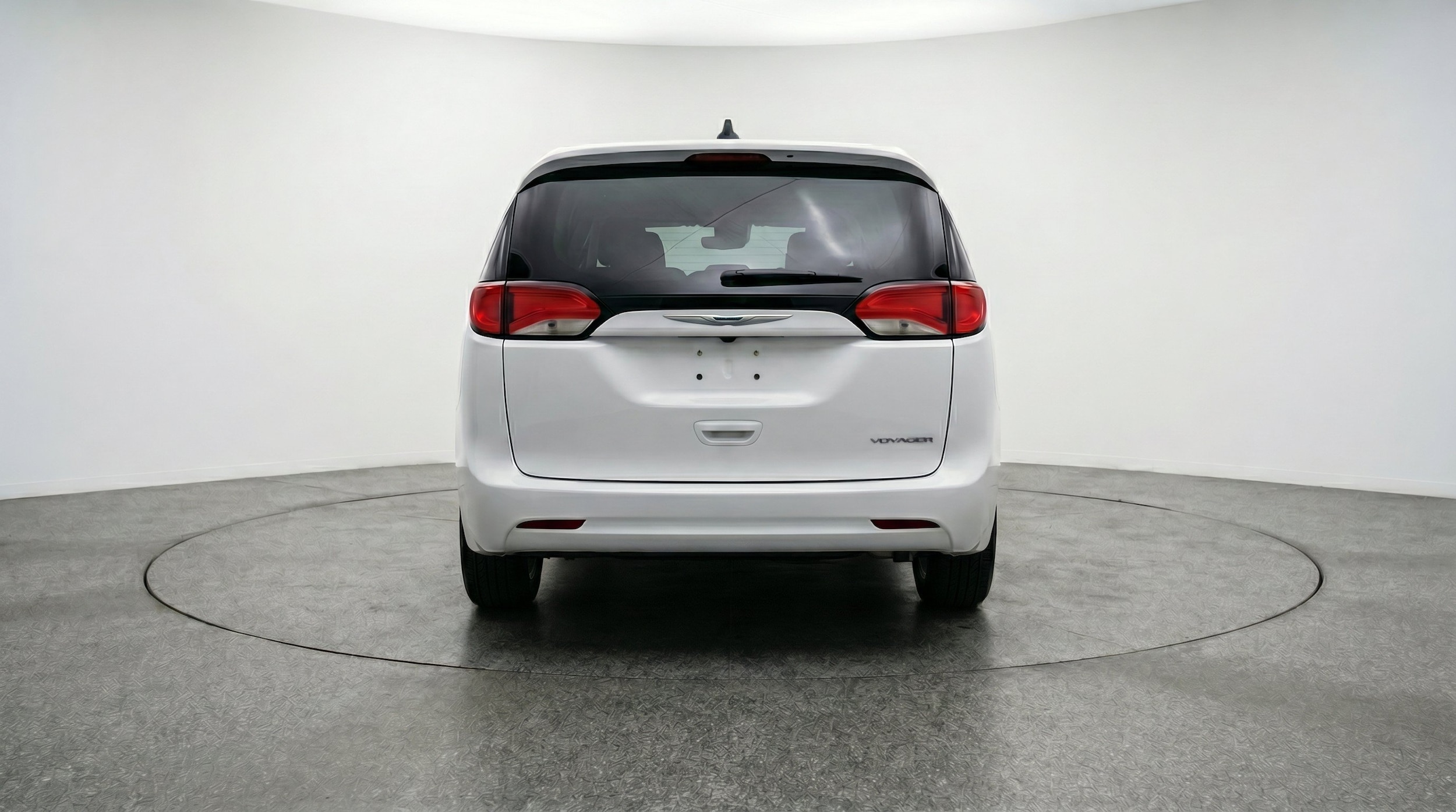 Thumbnail: 2024 Chrysler Voyager - 7