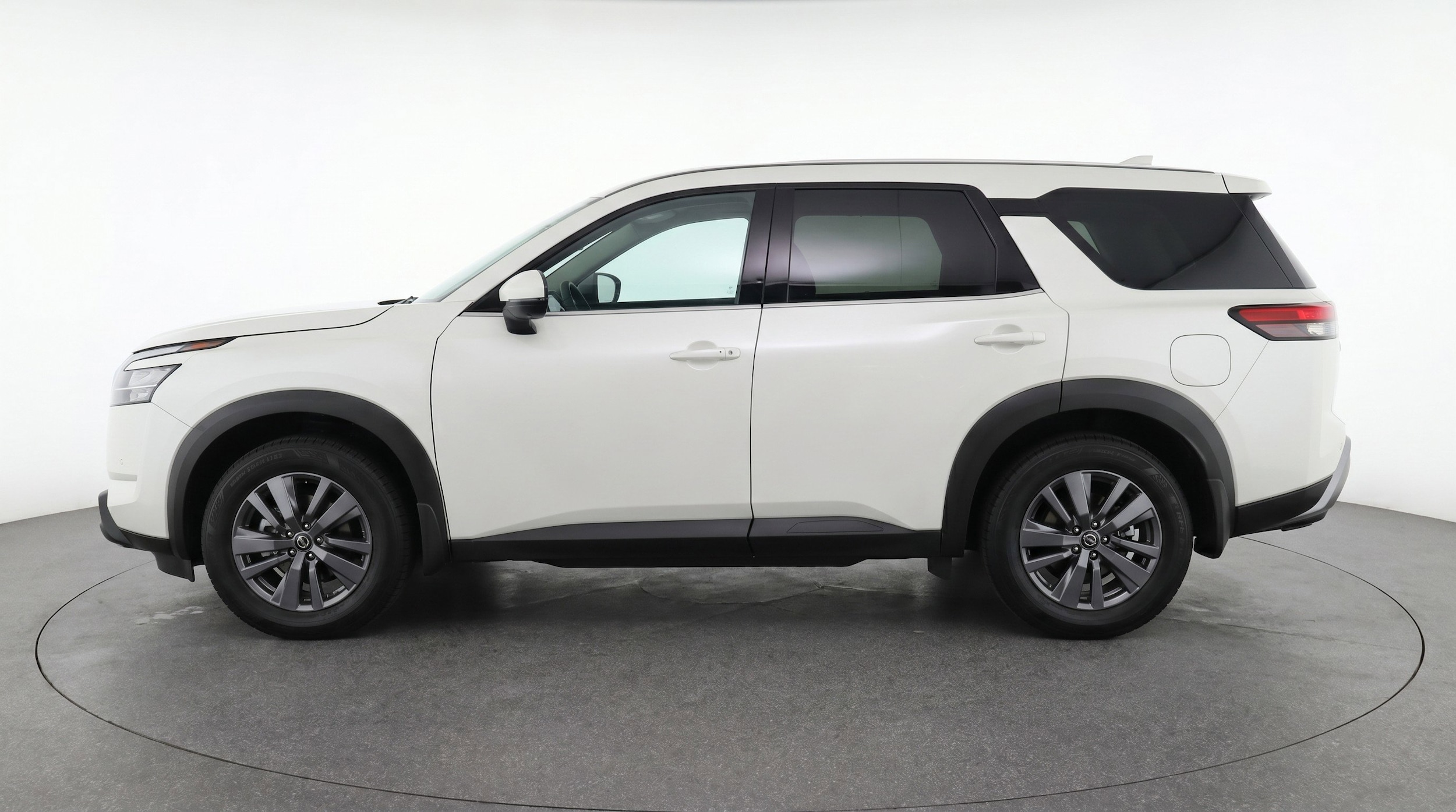 Thumbnail: 2025 Nissan Pathfinder - 5