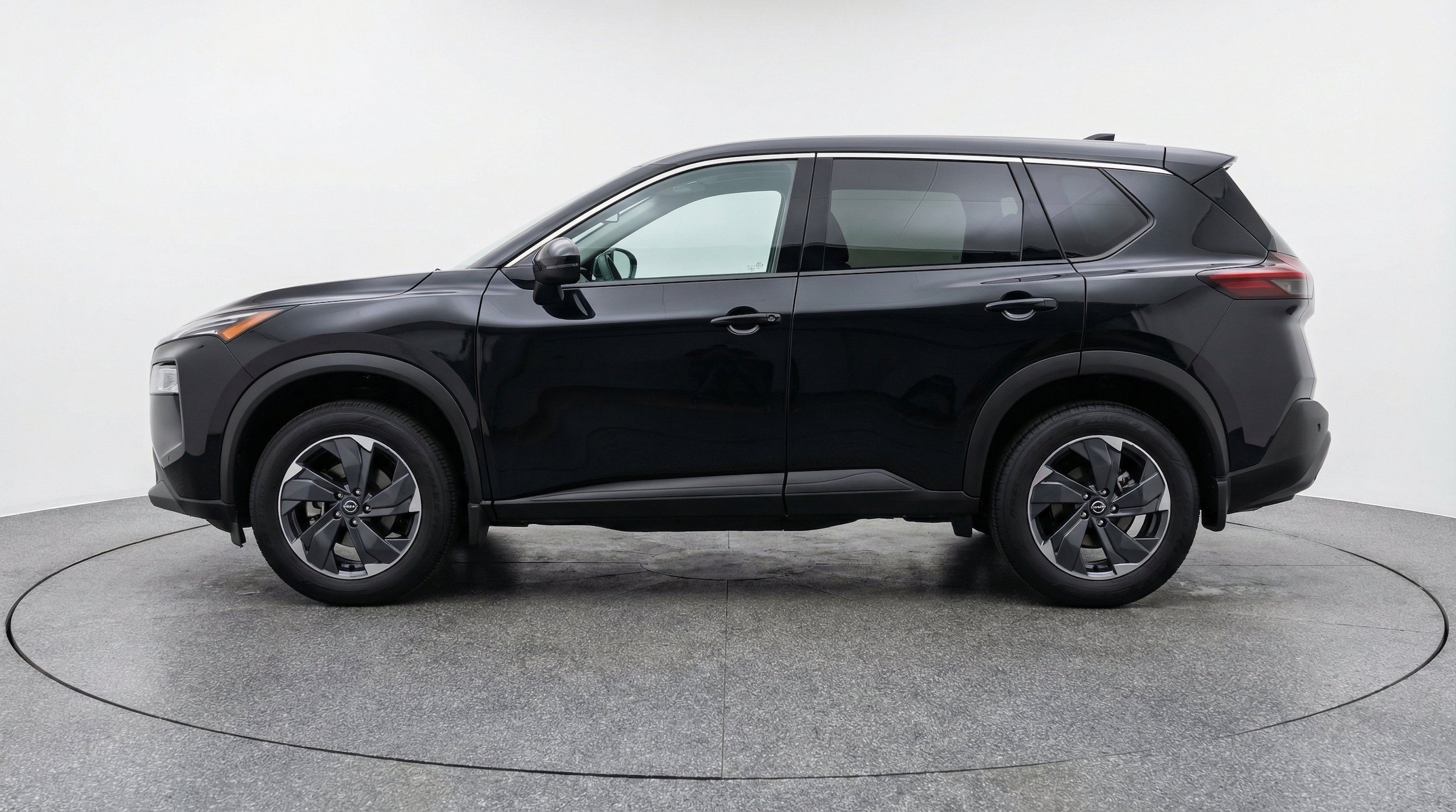 Thumbnail: 2025 Nissan Rogue - 5