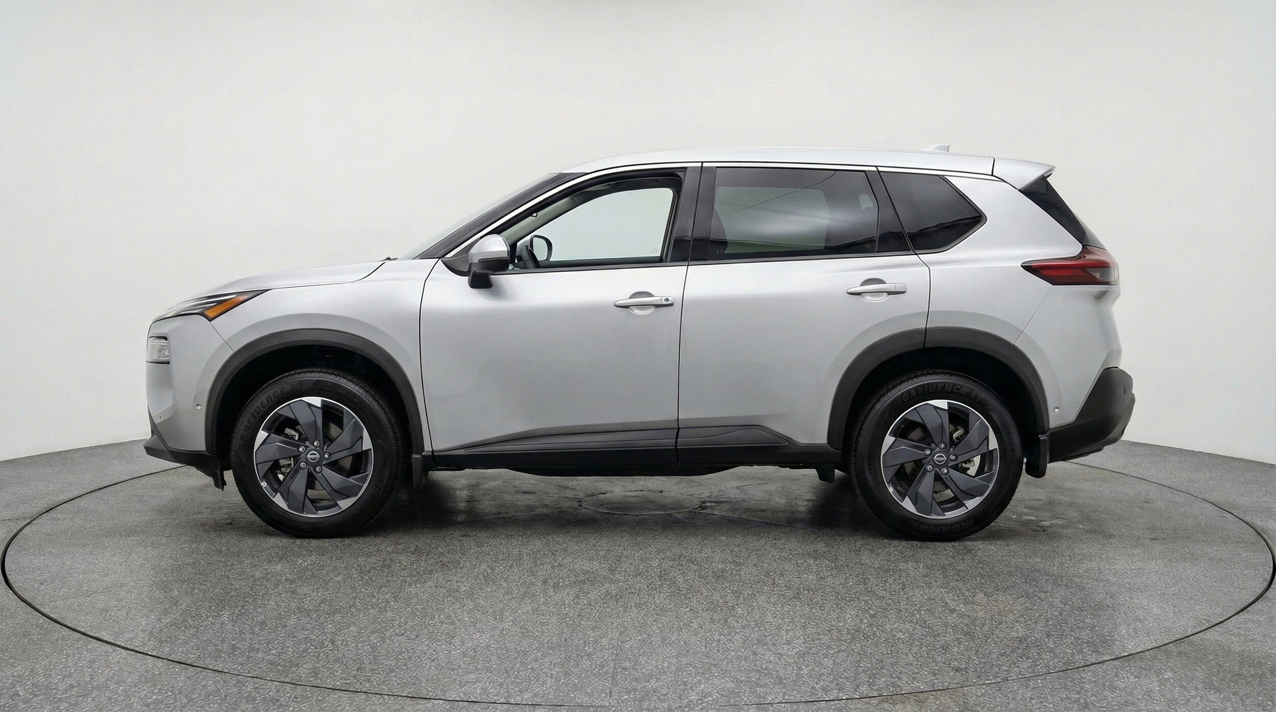 Thumbnail: 2025 Nissan Rogue - 5