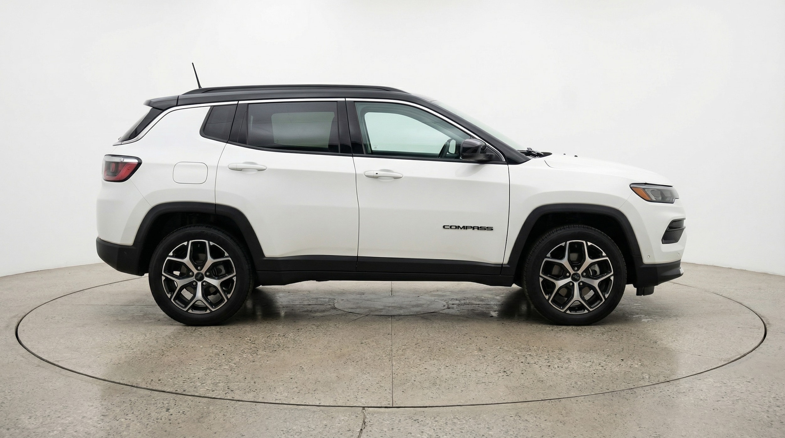 Thumbnail: 2025 Jeep Compass - 8