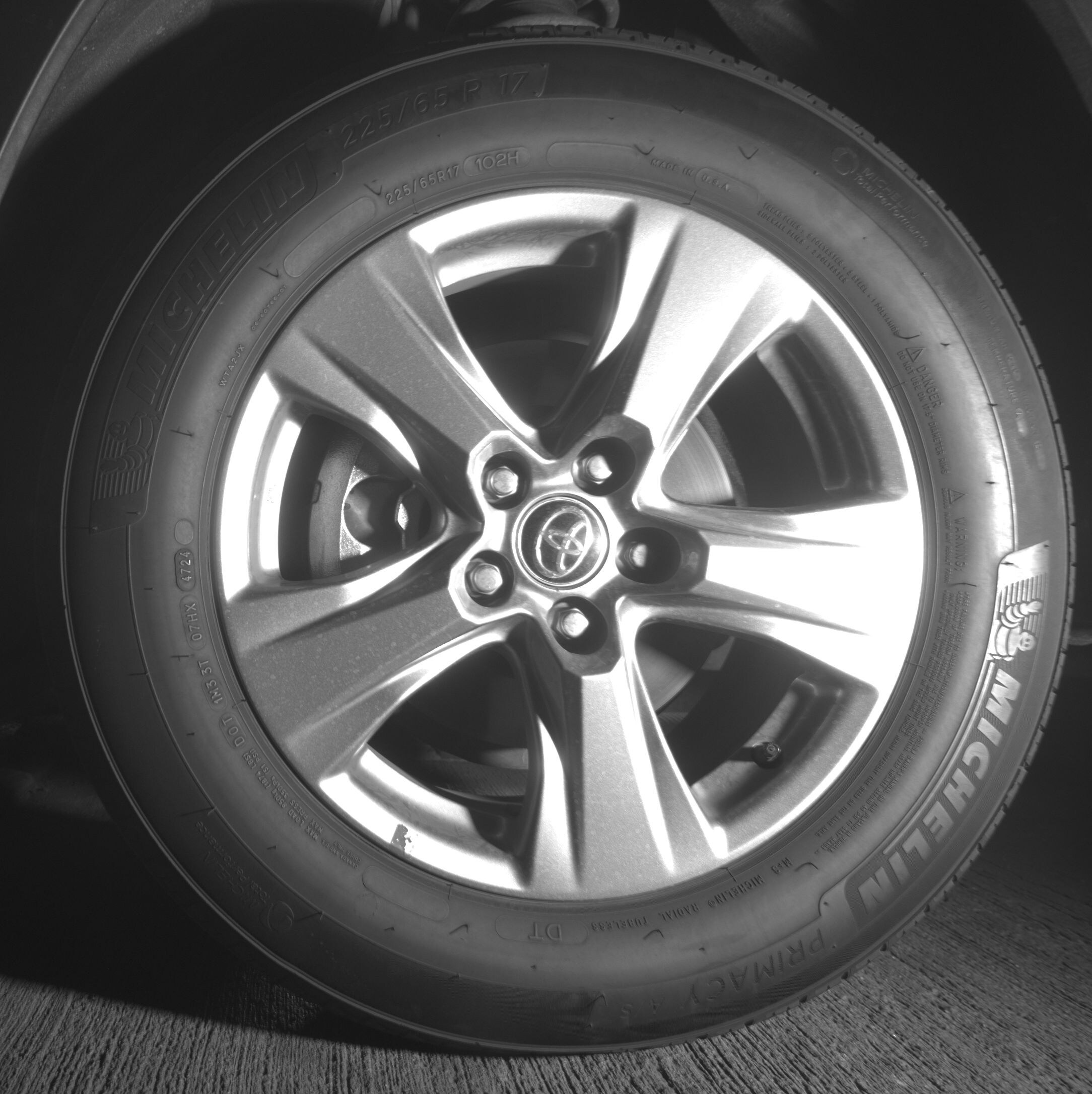 Thumbnail: 2025 Toyota RAV4 - 9