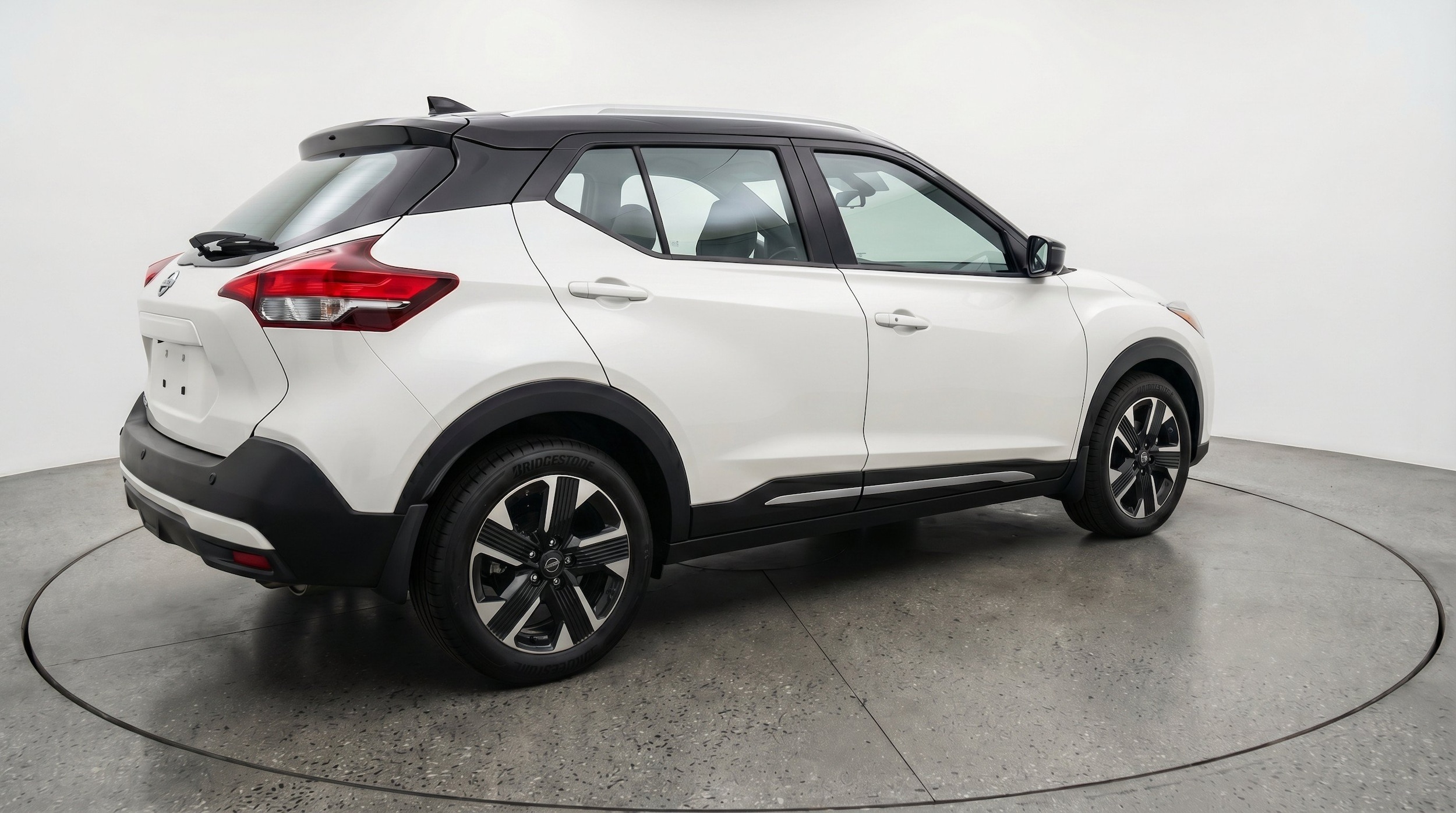 Thumbnail: 2026 Nissan Kicks - 9