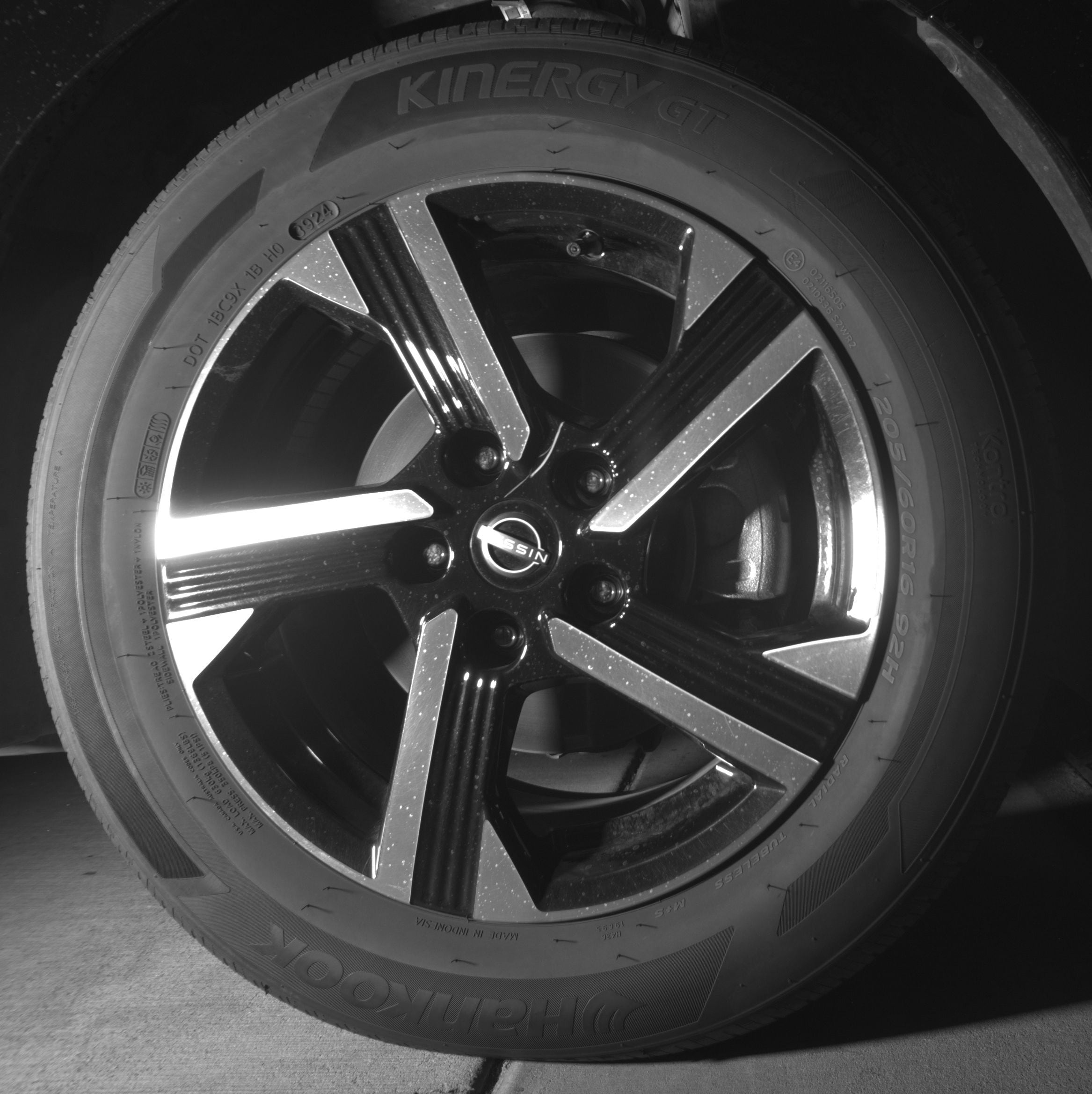 Thumbnail: 2025 Nissan Sentra - 10