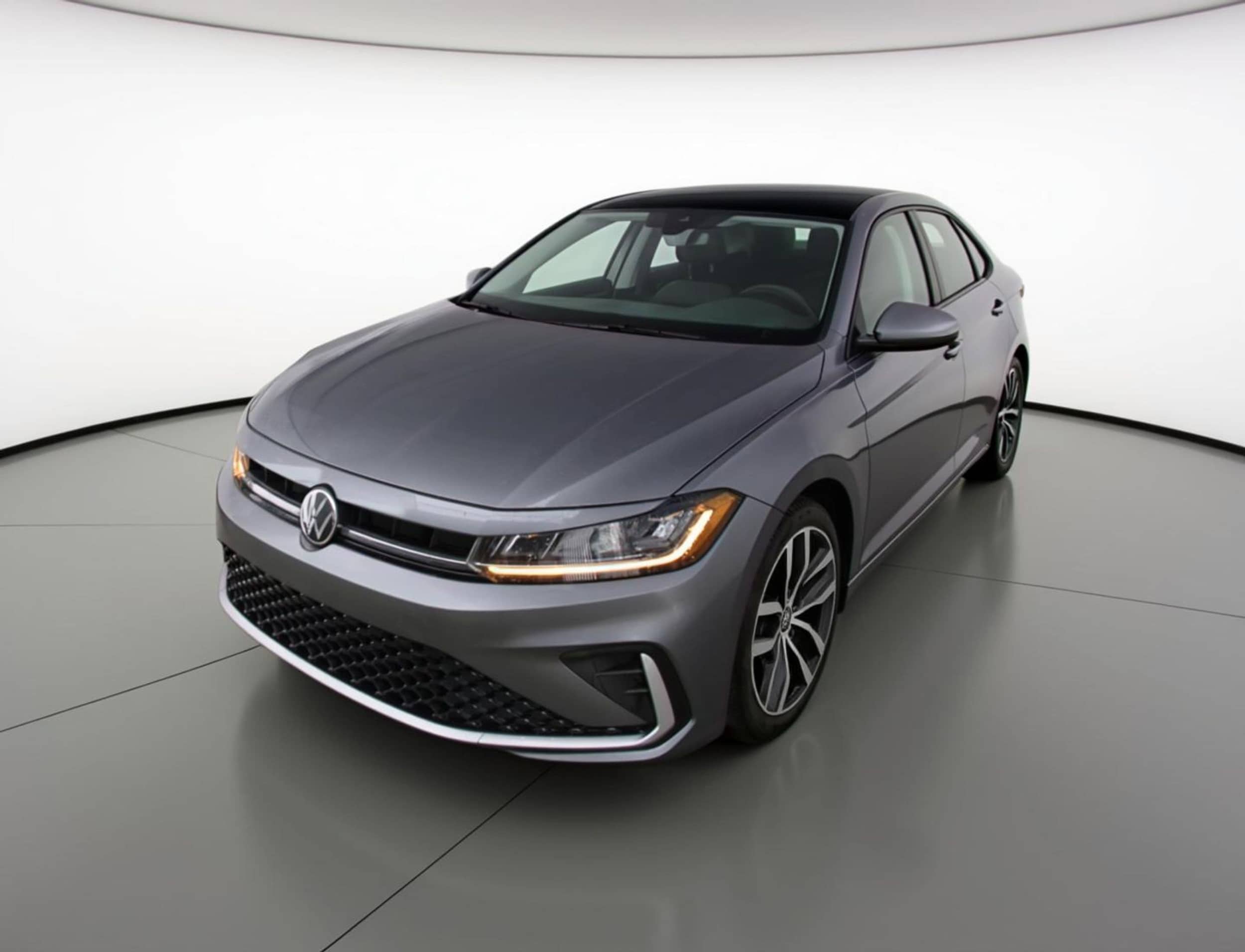 Thumbnail: 2025 Volkswagen Jetta - 3