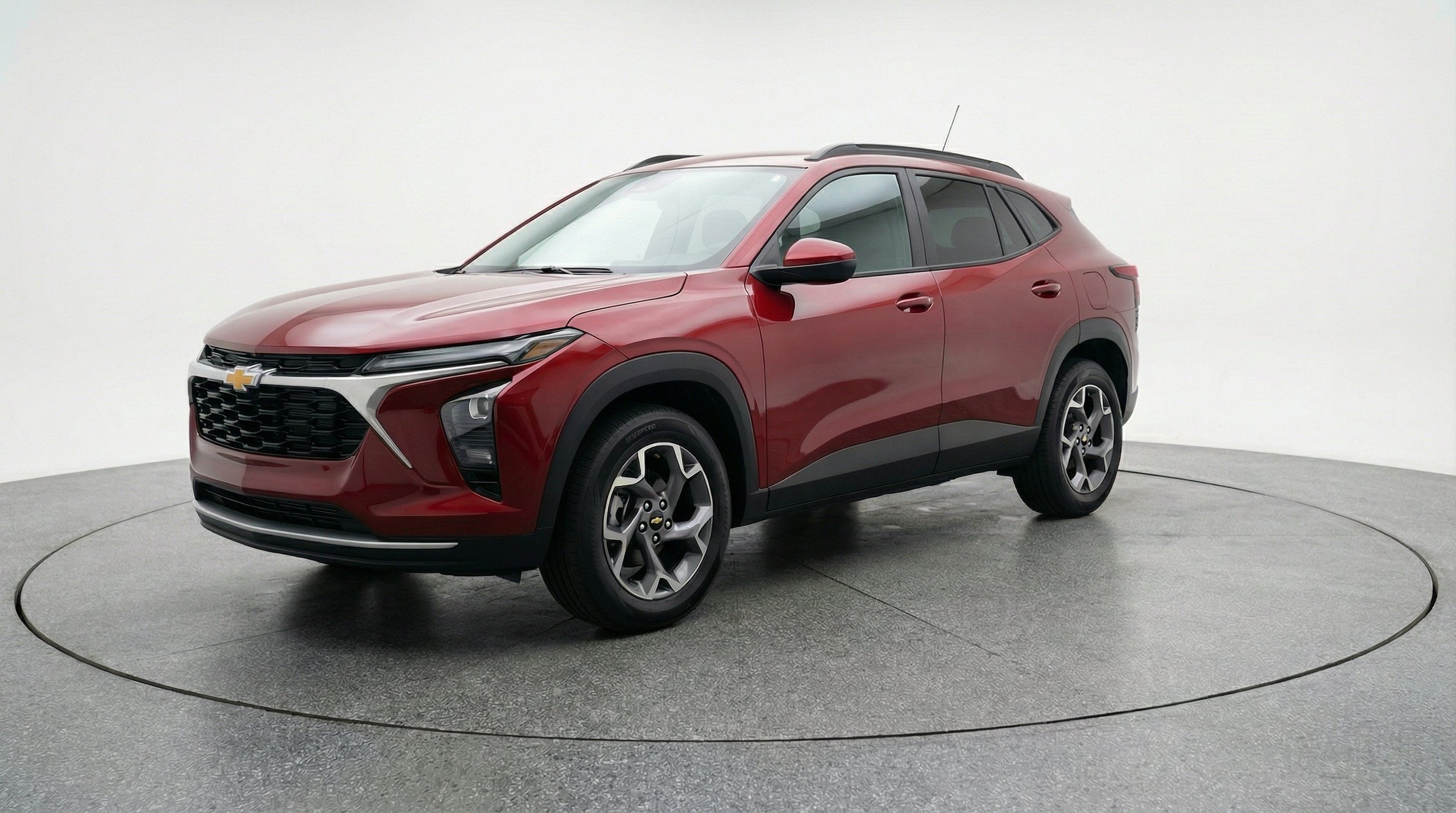 Thumbnail: 2025 Chevrolet Trax - 3