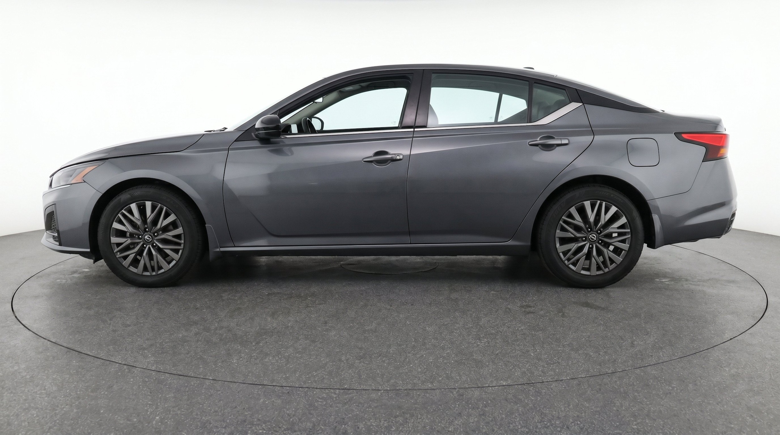 Thumbnail: 2025 Nissan Altima - 5