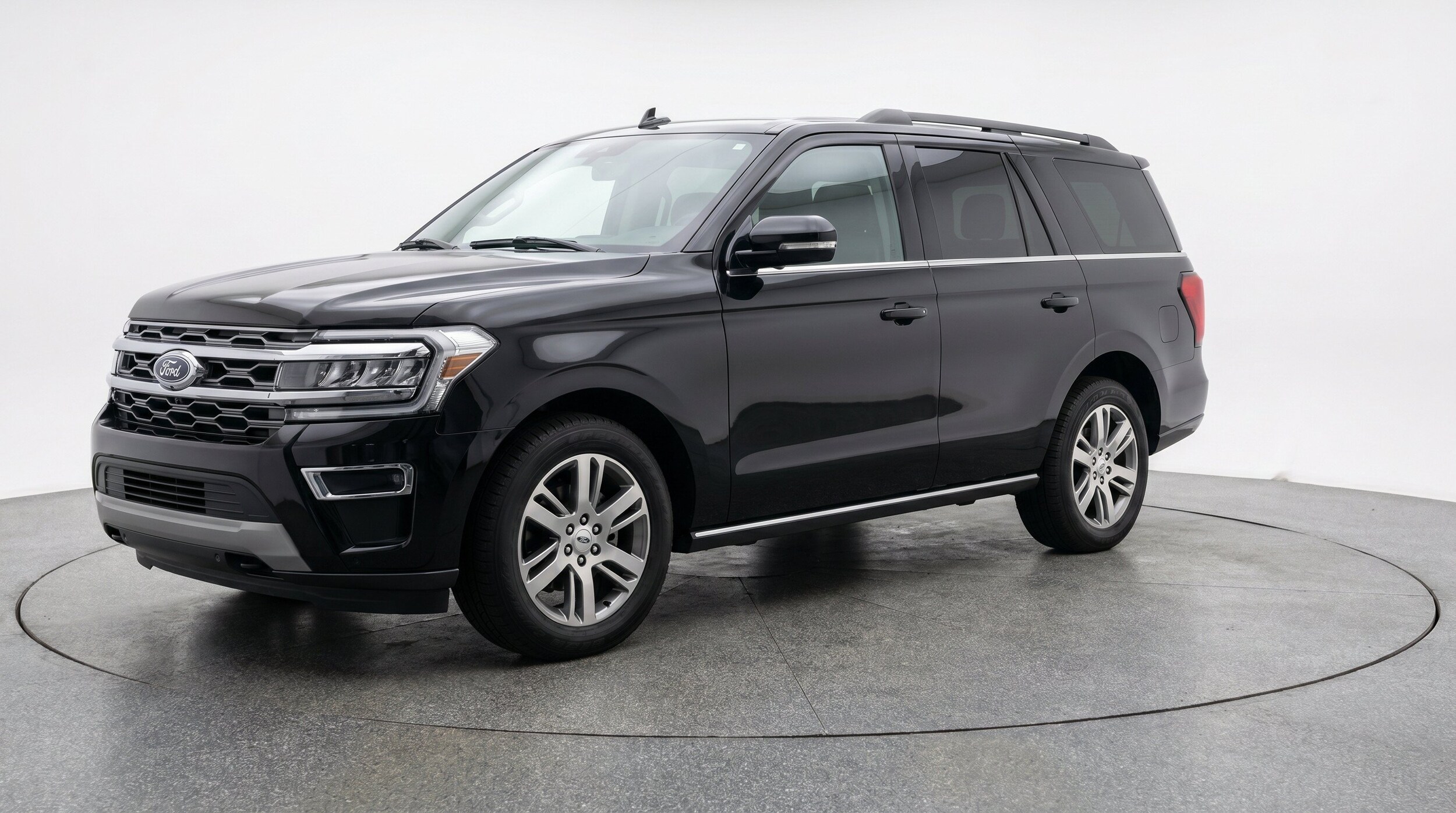 Thumbnail: 2024 Ford Expedition - 3