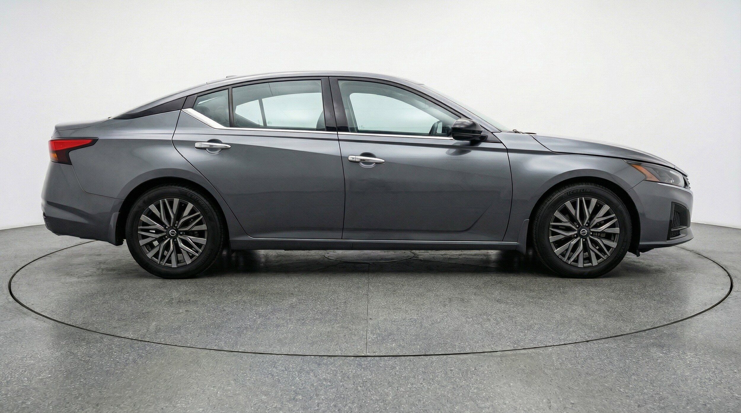 Thumbnail: 2025 Nissan Altima - 11