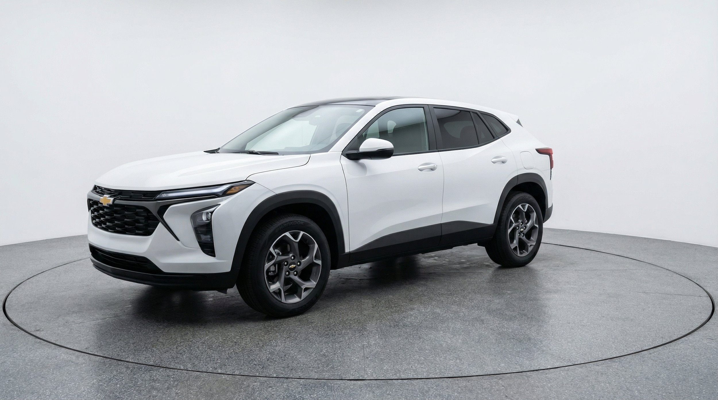 Thumbnail: 2025 Chevrolet Trax - 3