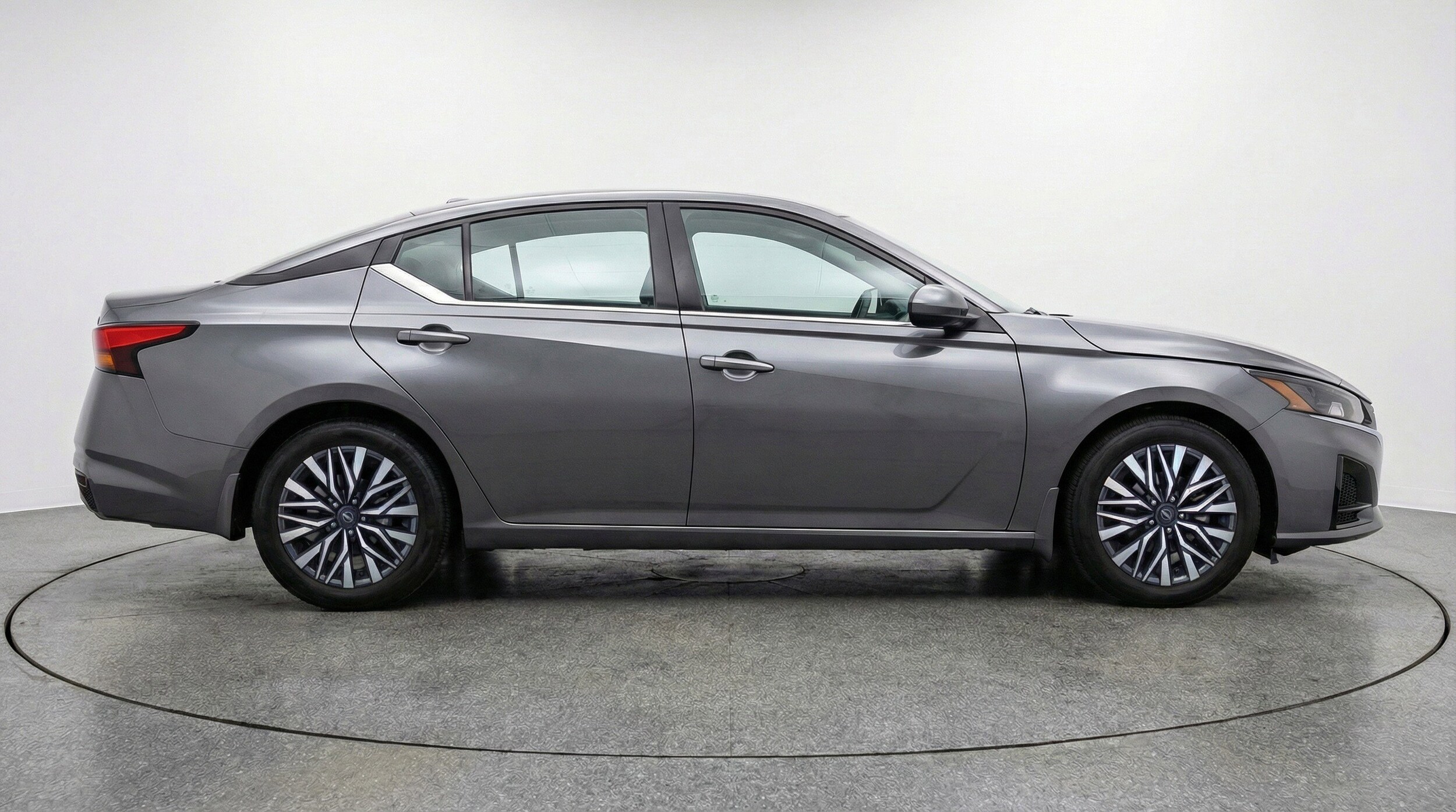Thumbnail: 2025 Nissan Altima - 11