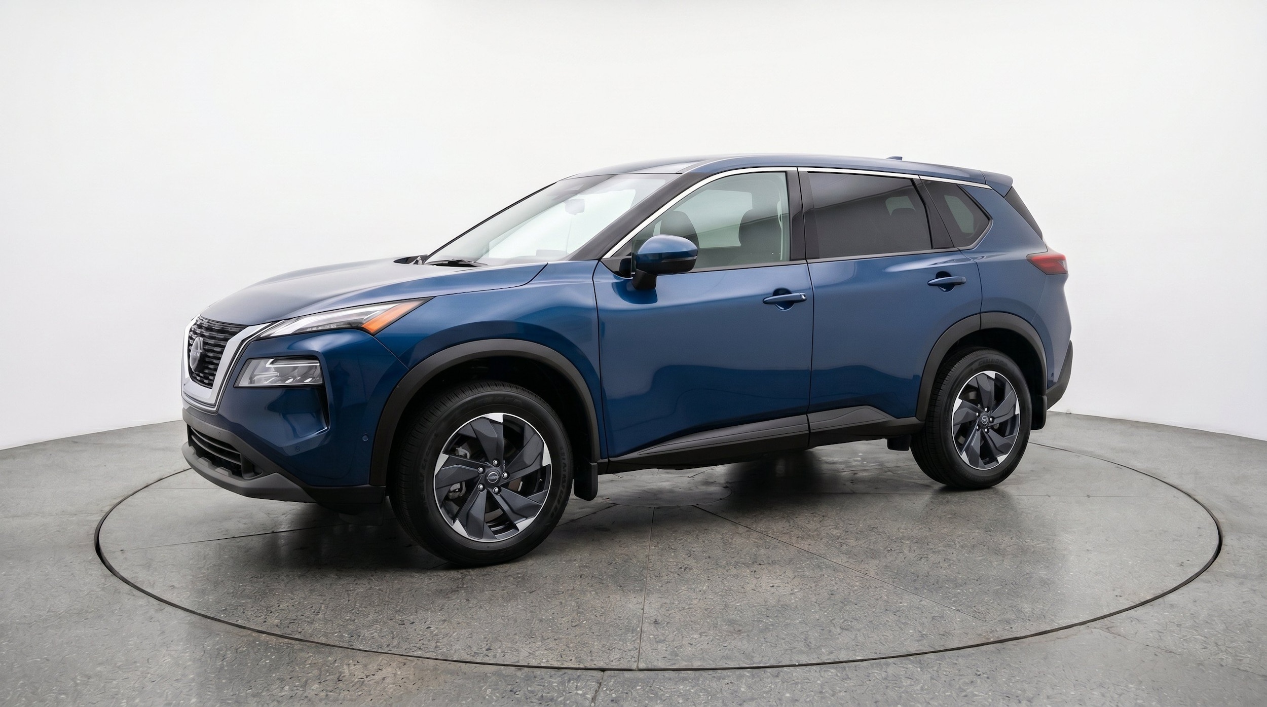 Thumbnail: 2025 Nissan Rogue - 3