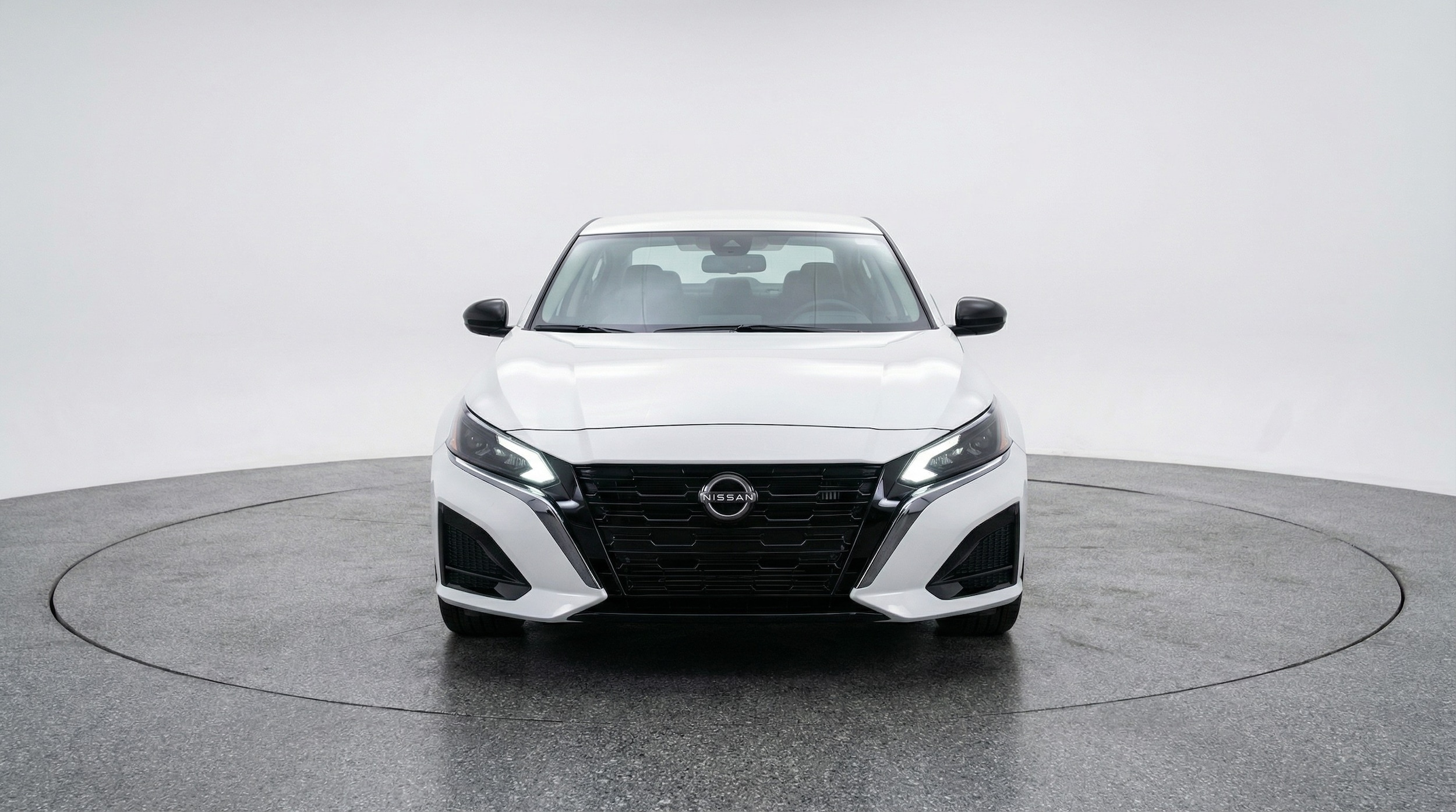 Thumbnail: 2025 Nissan Altima - 2