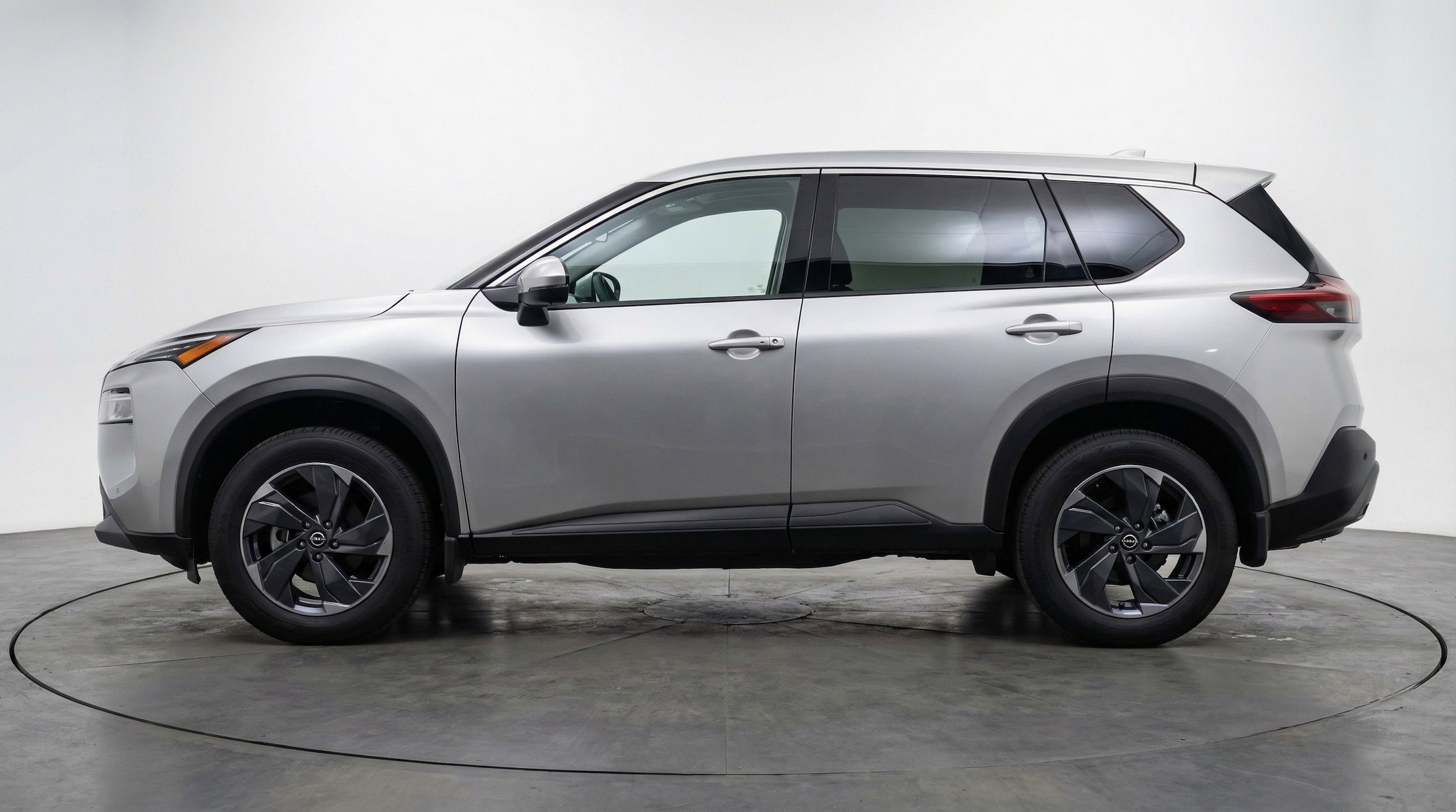 Thumbnail: 2025 Nissan Rogue - 5