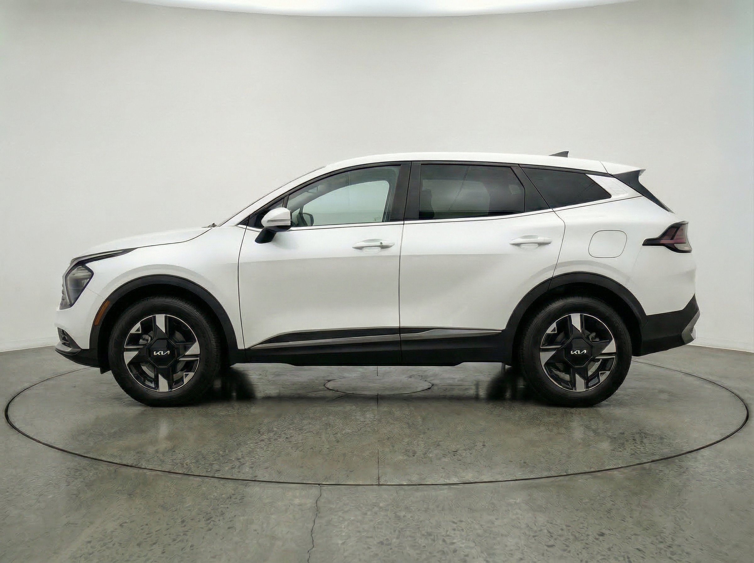 Thumbnail: 2026 Kia Sportage - 5