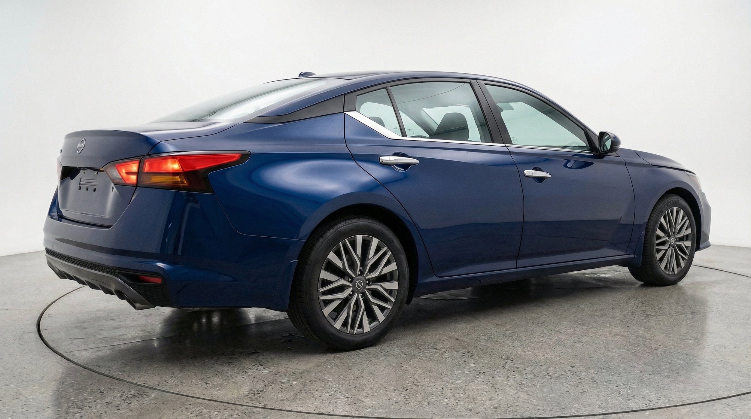 Thumbnail: 2026 Nissan Altima - 9