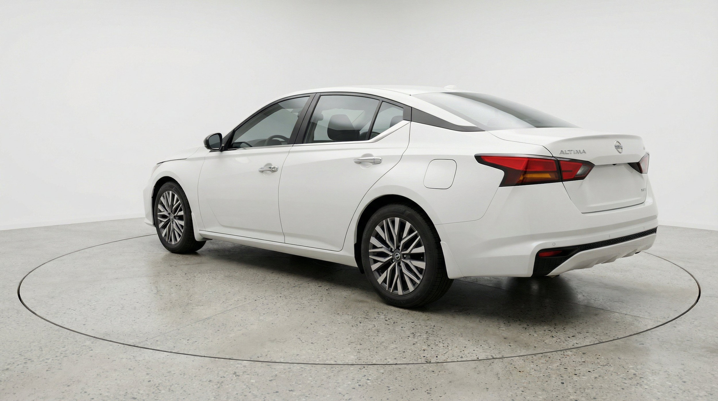 Thumbnail: 2025 Nissan Altima - 6