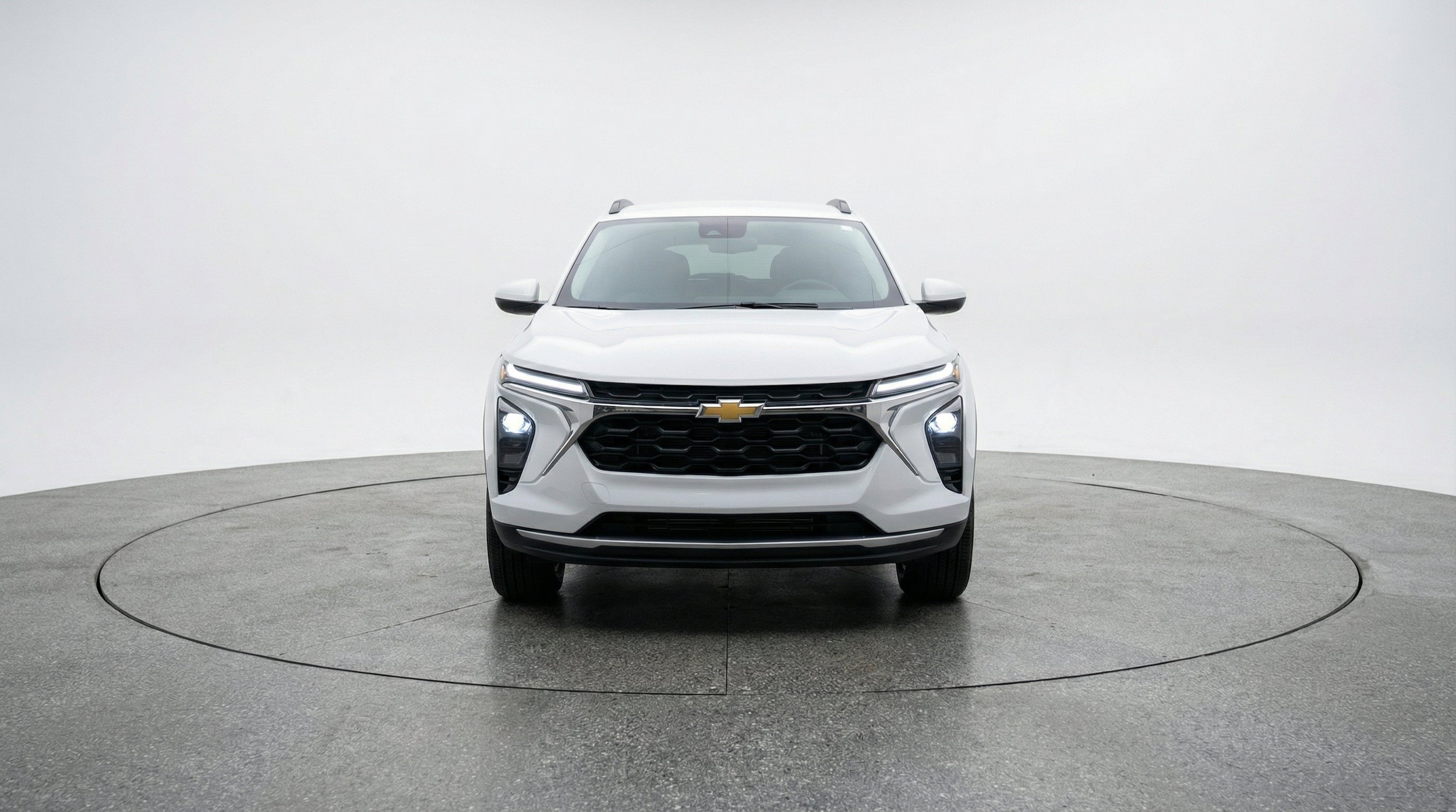 Thumbnail: 2025 Chevrolet Trax - 2