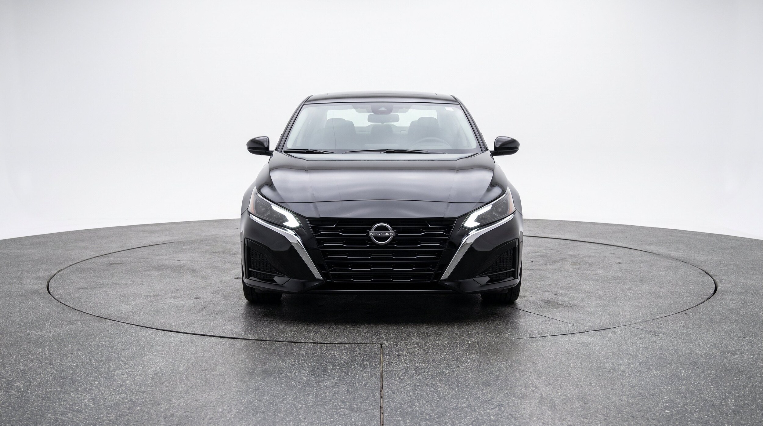 Thumbnail: 2025 Nissan Altima - 2
