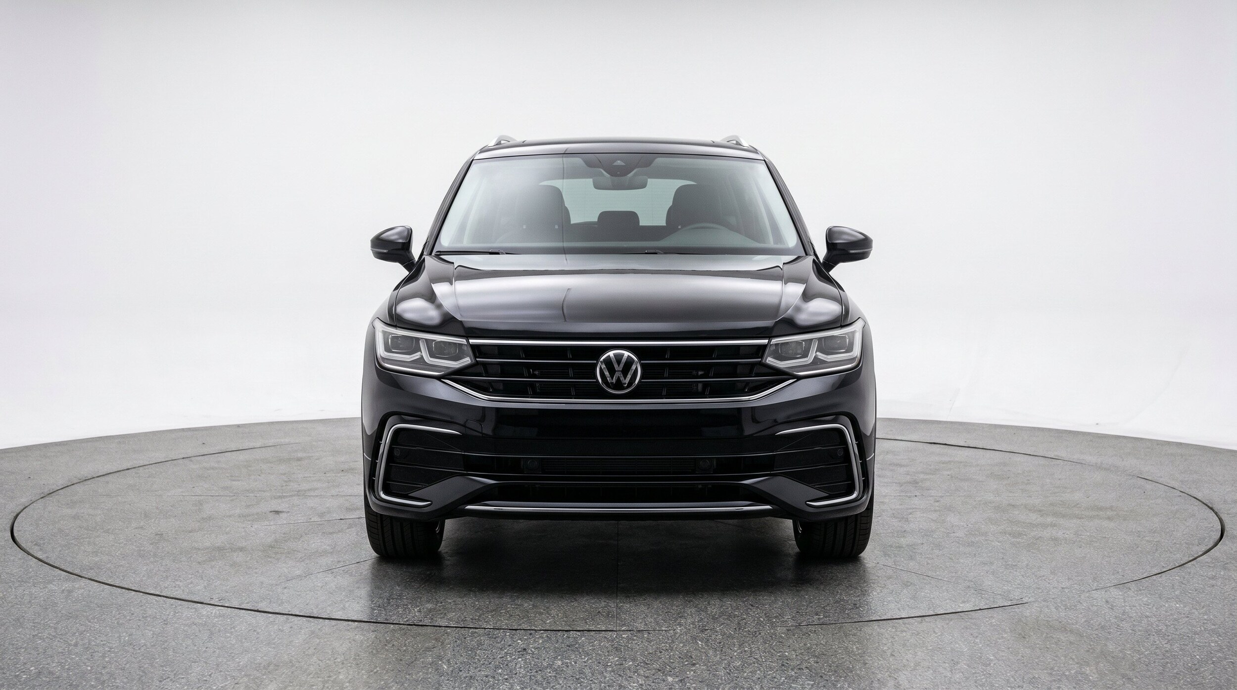 Thumbnail: 2026 Volkswagen Tiguan - 2