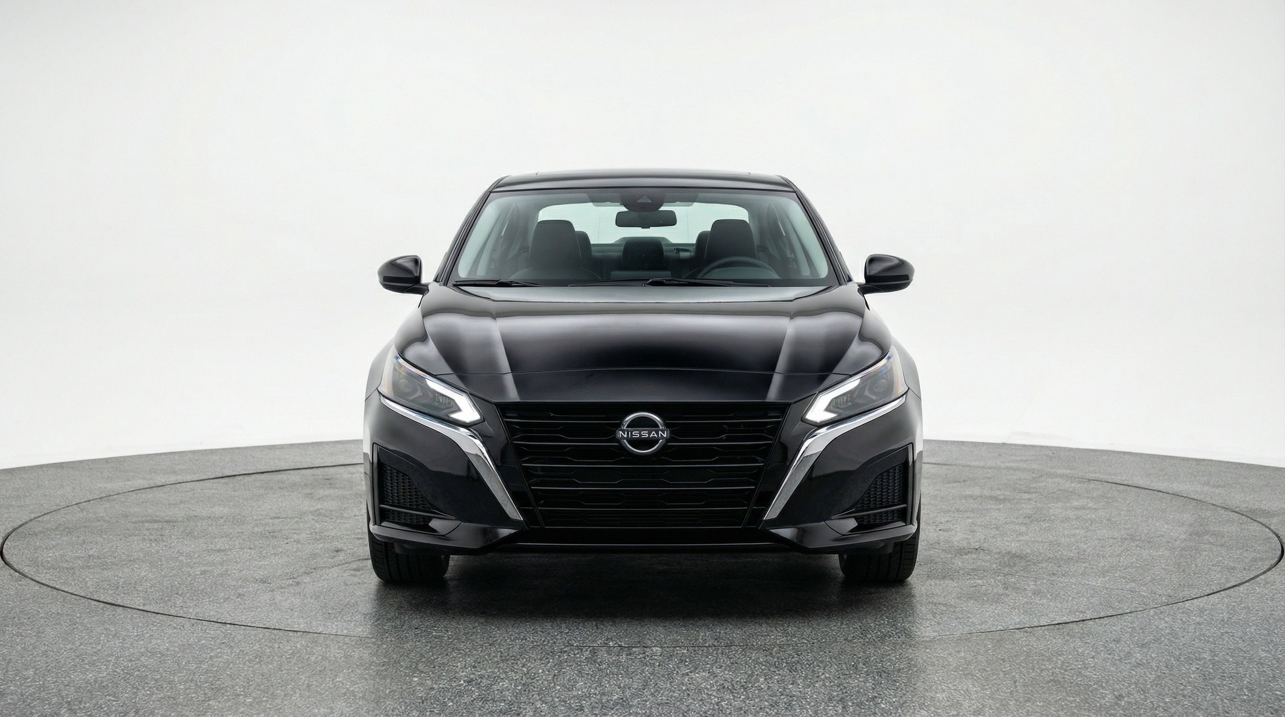 Thumbnail: 2025 Nissan Altima - 2