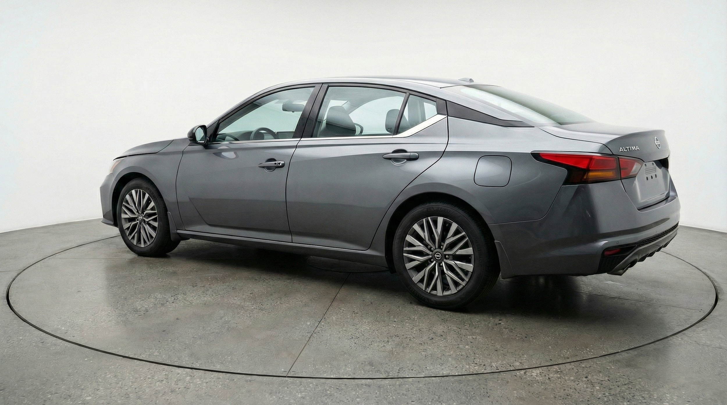 Thumbnail: 2025 Nissan Altima - 6