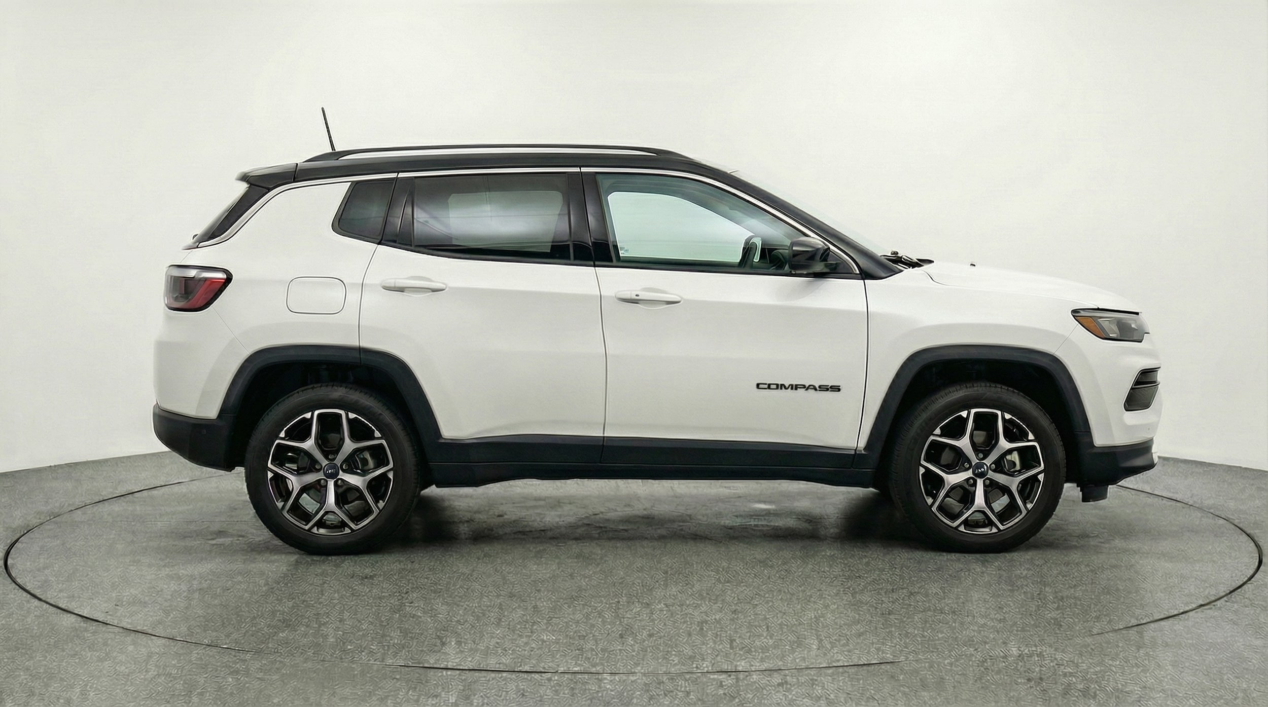 Thumbnail: 2025 Jeep Compass - 8