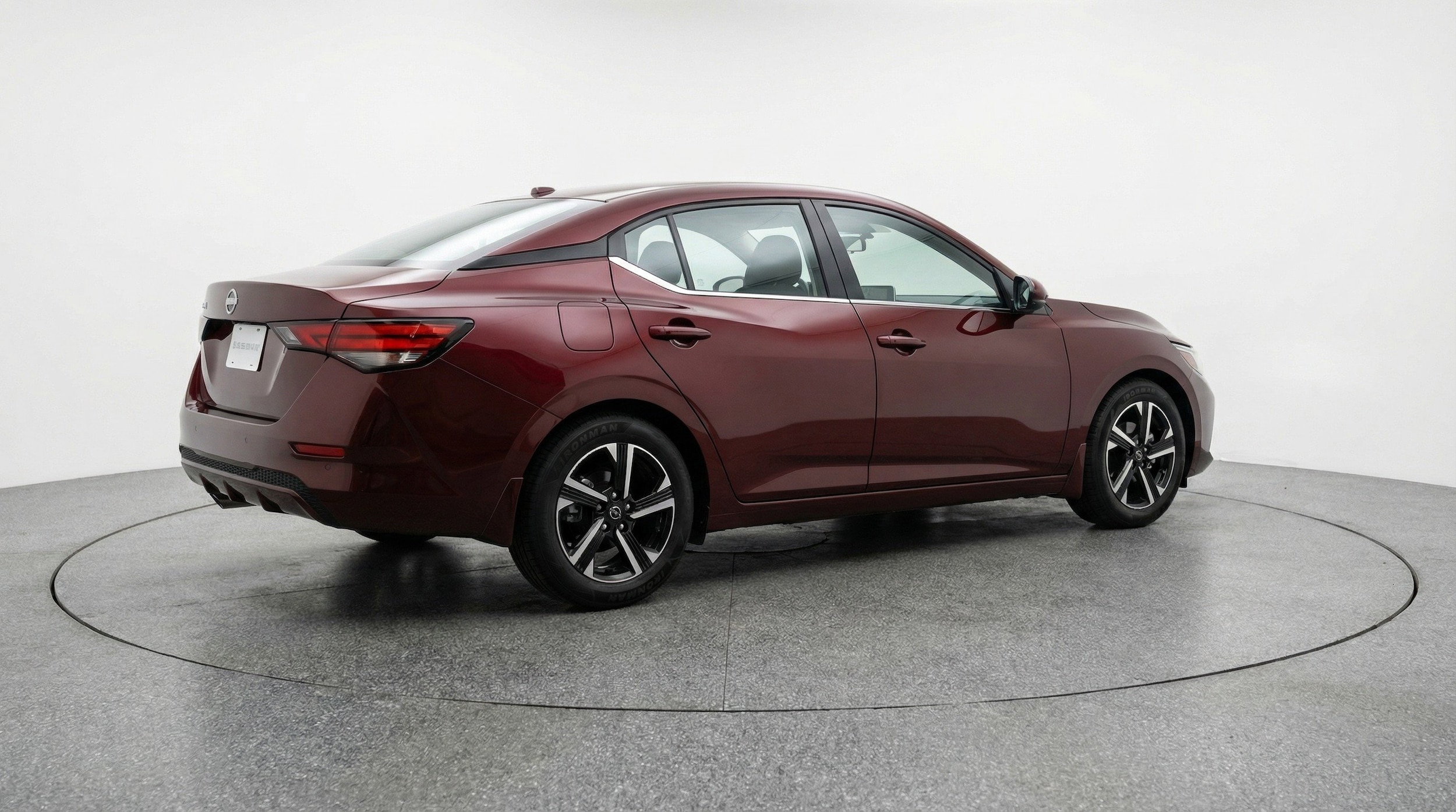 Thumbnail: 2025 Nissan Sentra - 9
