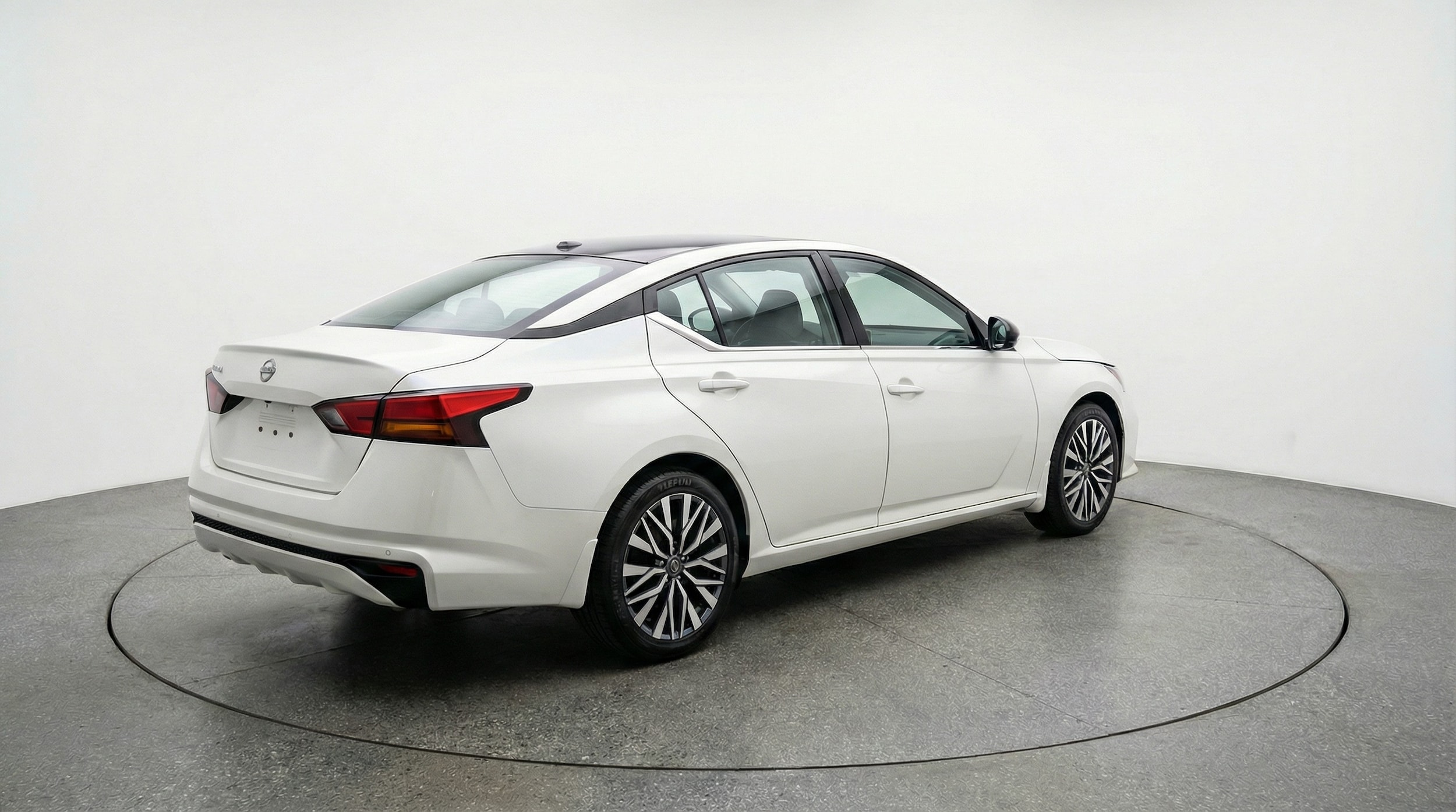 Thumbnail: 2025 Nissan Altima - 7