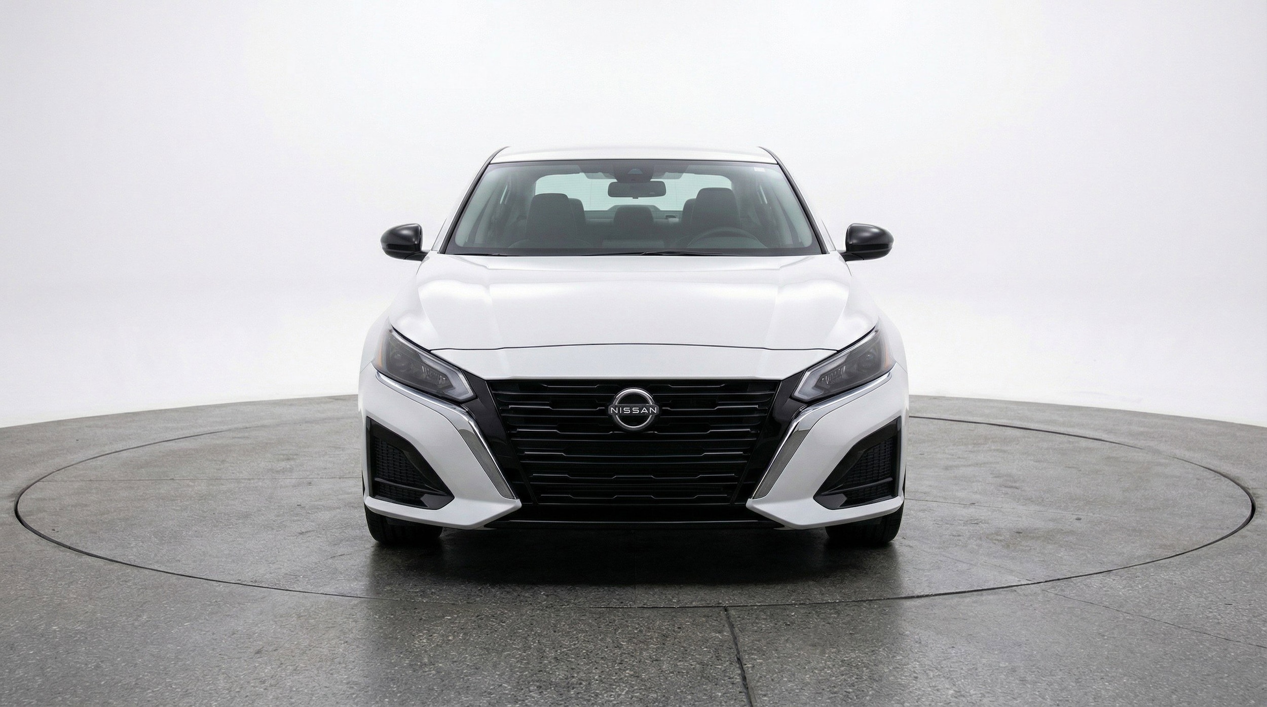 Thumbnail: 2025 Nissan Altima - 2