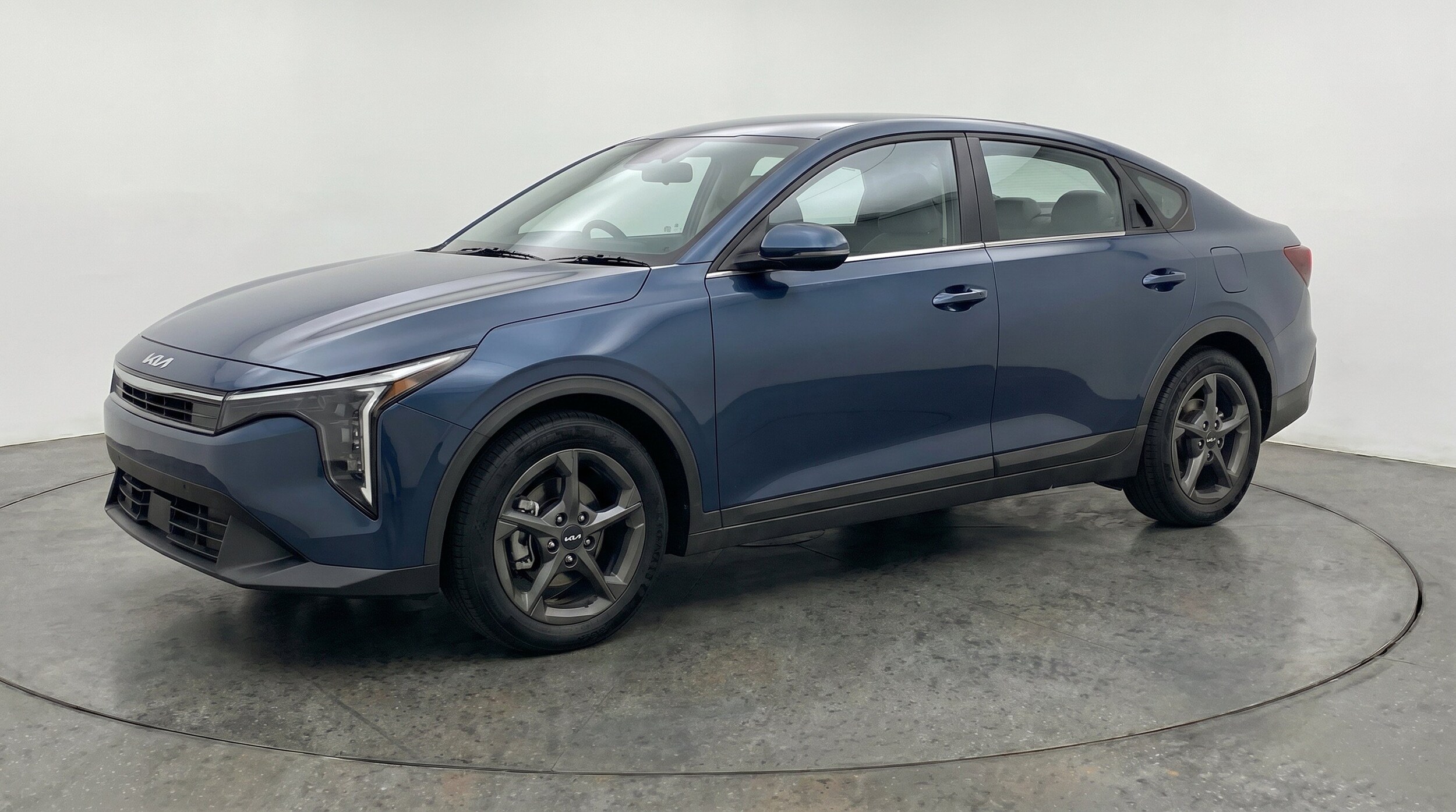 Thumbnail: 2026 Kia K4 - 3