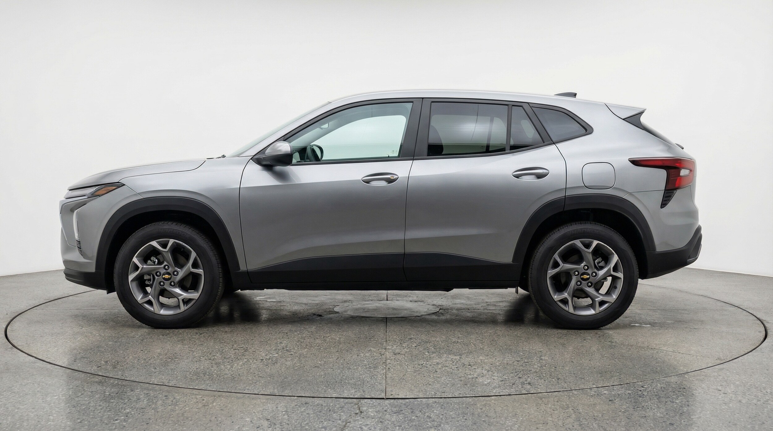 Thumbnail: 2025 Chevrolet Trax - 4