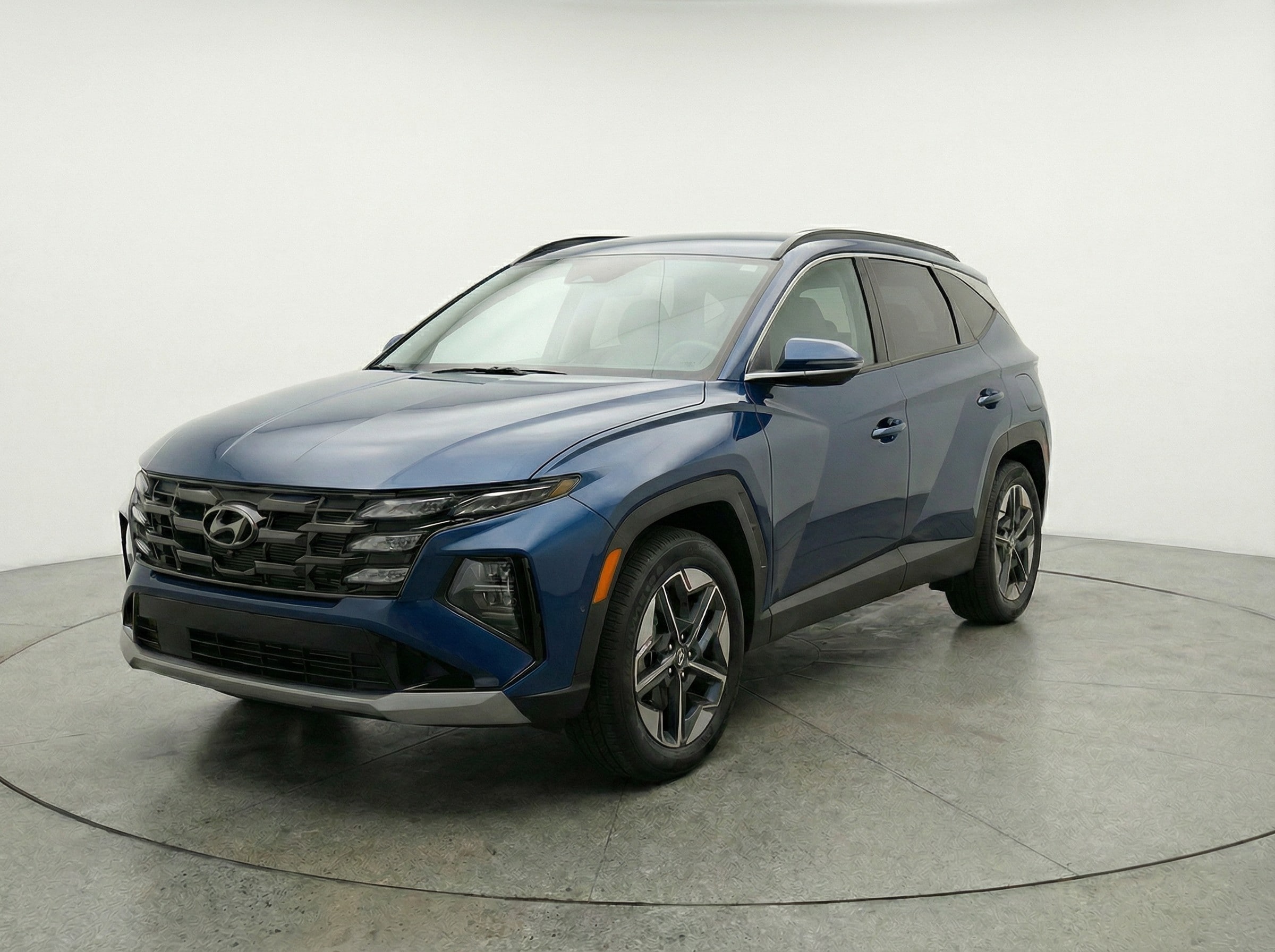 Thumbnail: 2025 Hyundai Tucson - 3