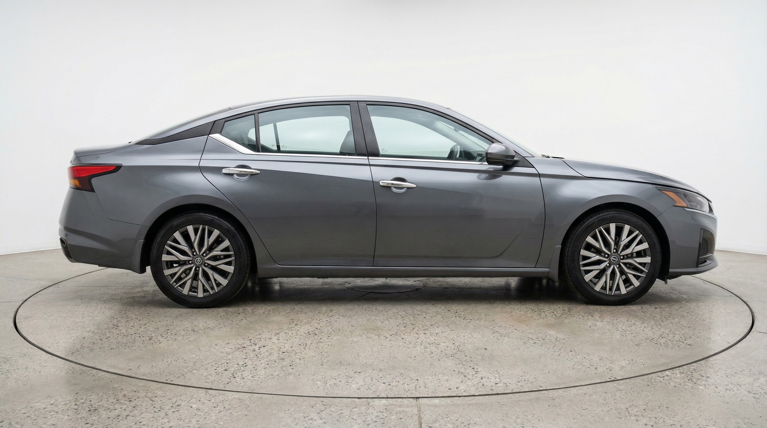 Thumbnail: 2025 Nissan Altima - 8