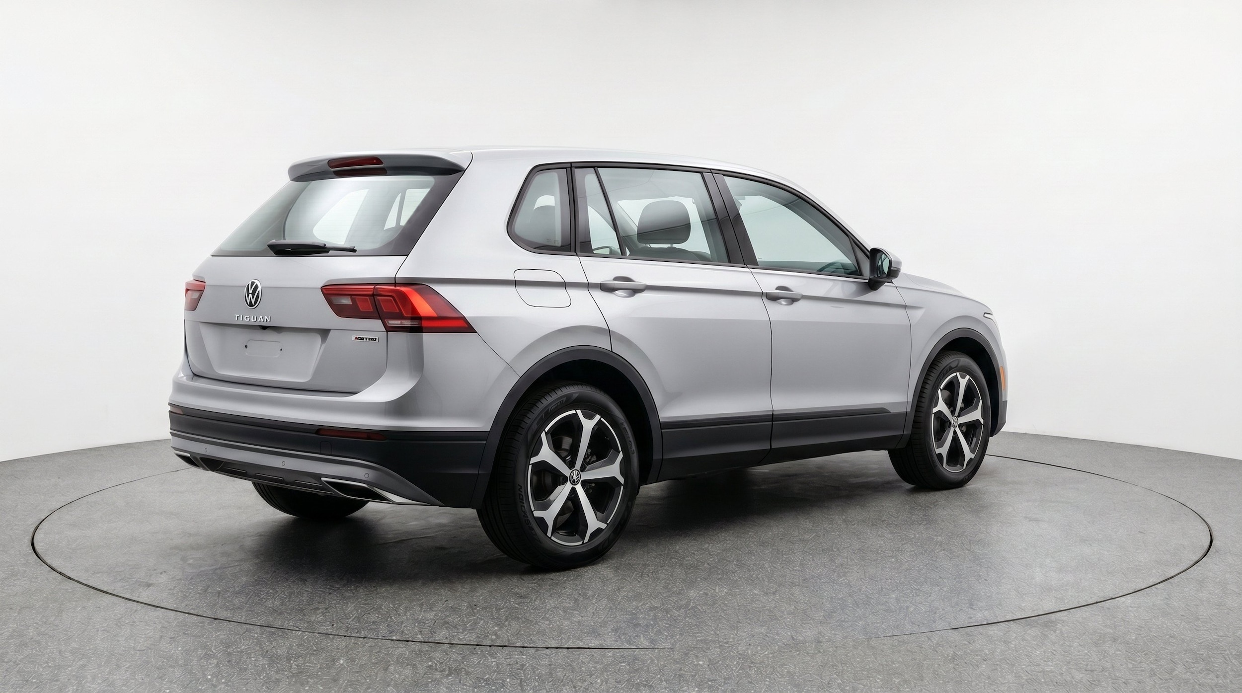 Thumbnail: 2026 Volkswagen Tiguan - 9