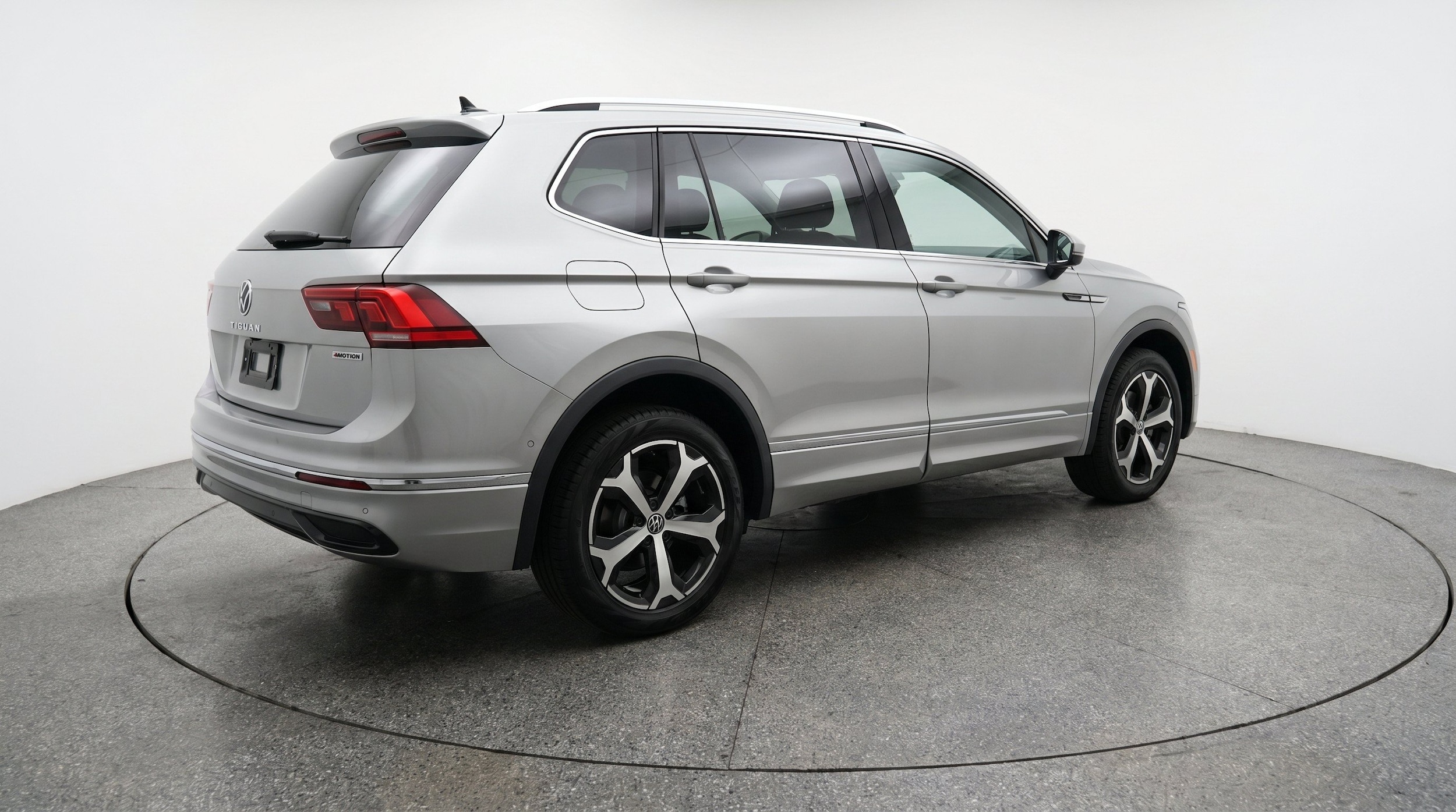 Thumbnail: 2026 Volkswagen Tiguan - 9