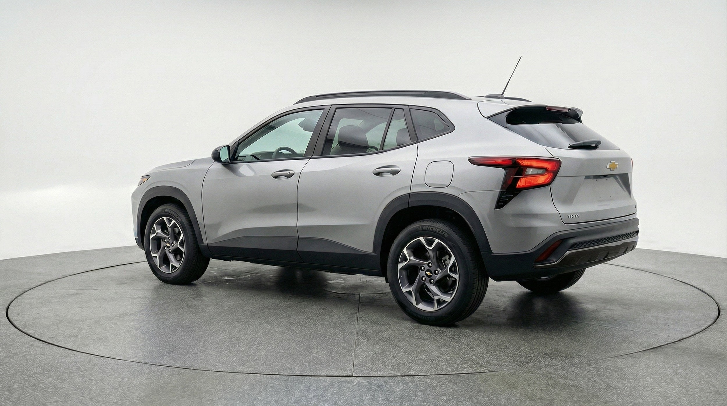 Thumbnail: 2025 Chevrolet Trax - 6